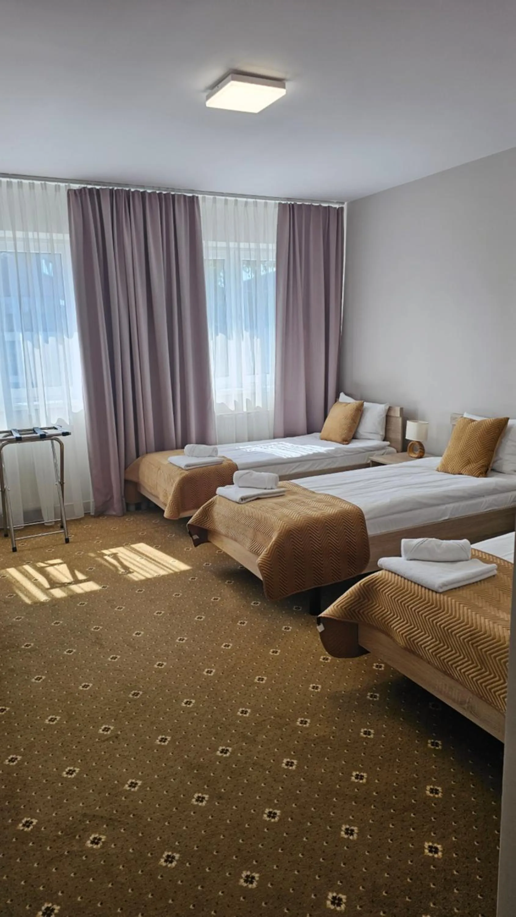 Photo of the whole room, Bed in Hotel Avangarda