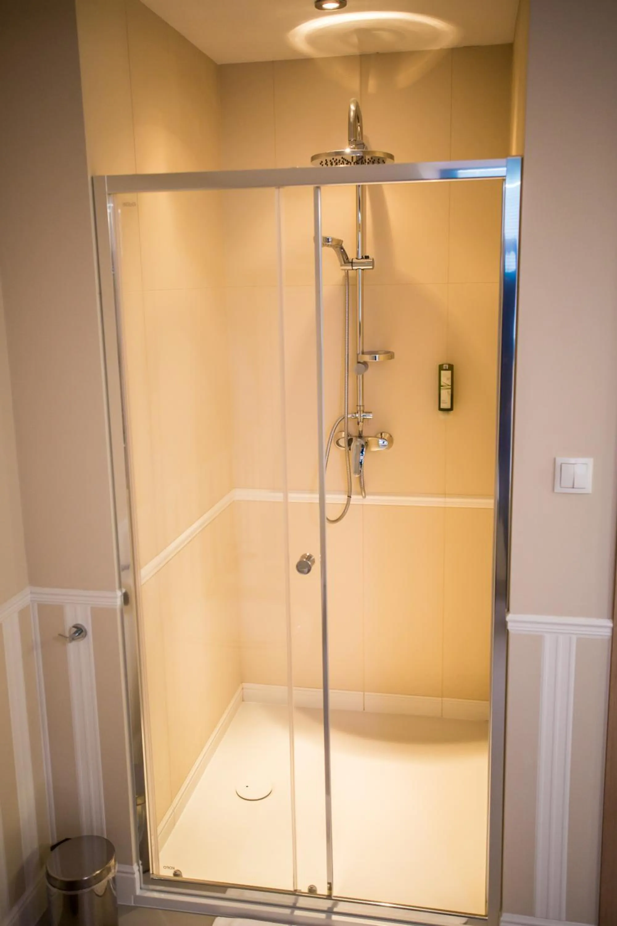 Bathroom in Hotel Avangarda