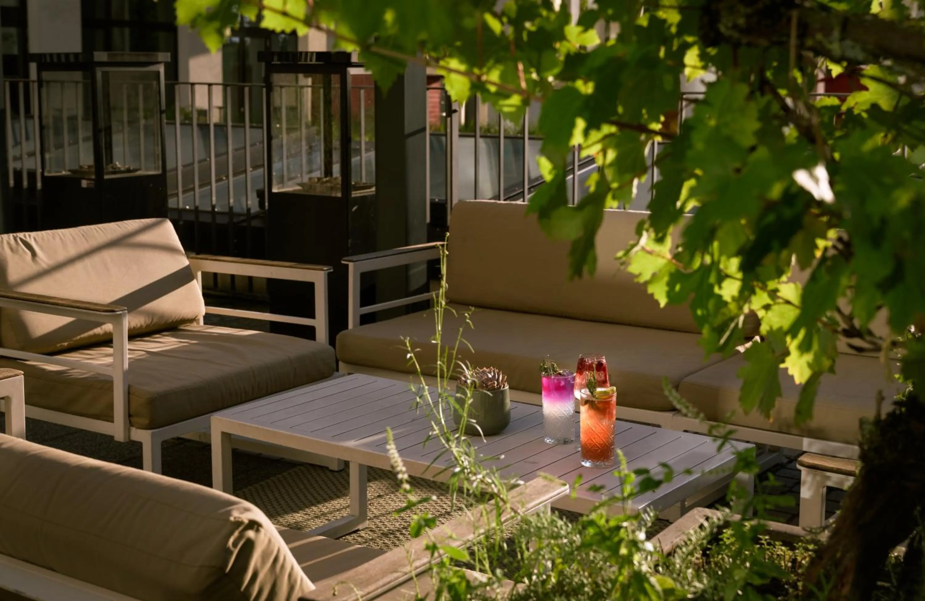 Balcony/Terrace in Leonardo Royal Hotel Munich