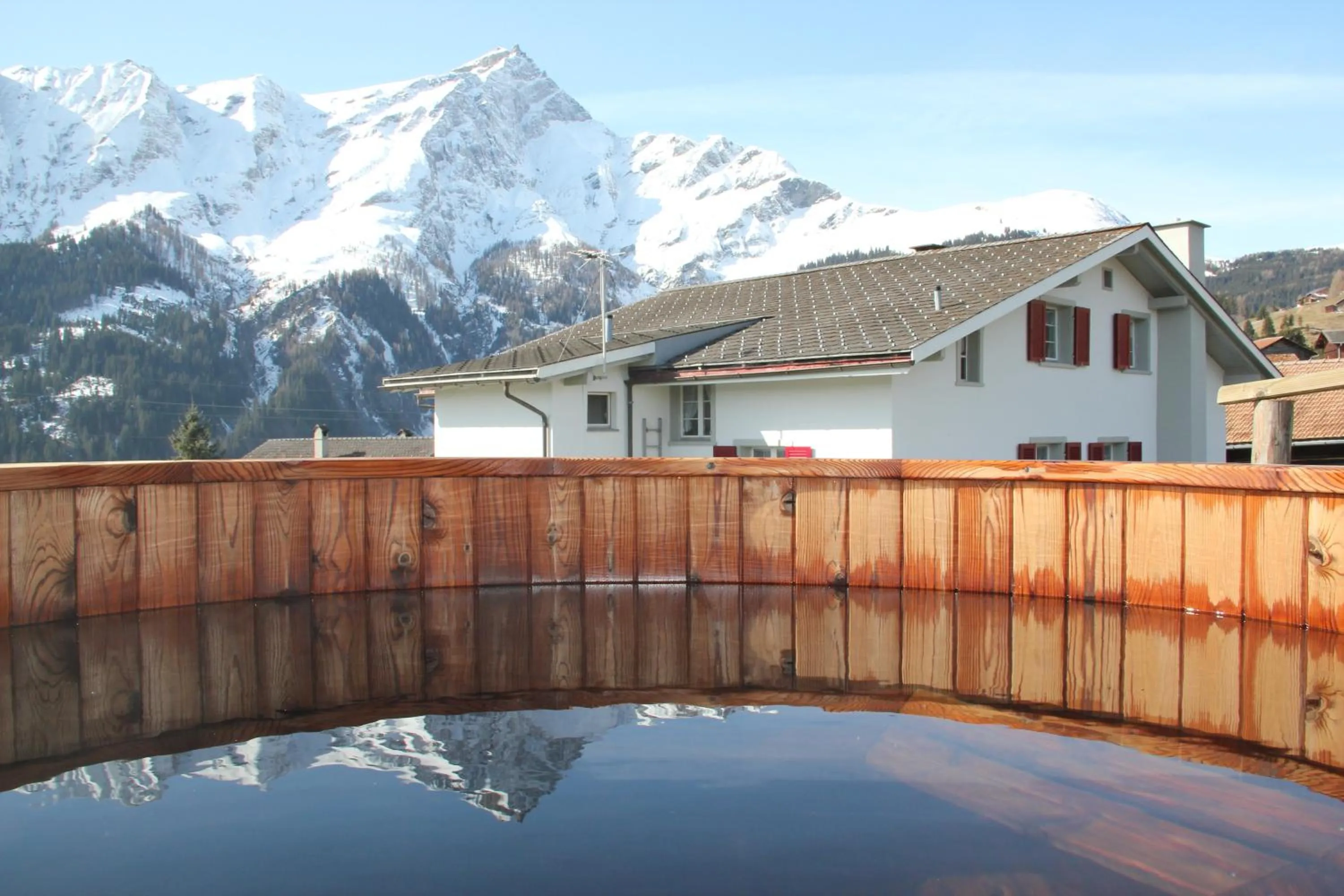 Facade/entrance in Gasthaus Alpina