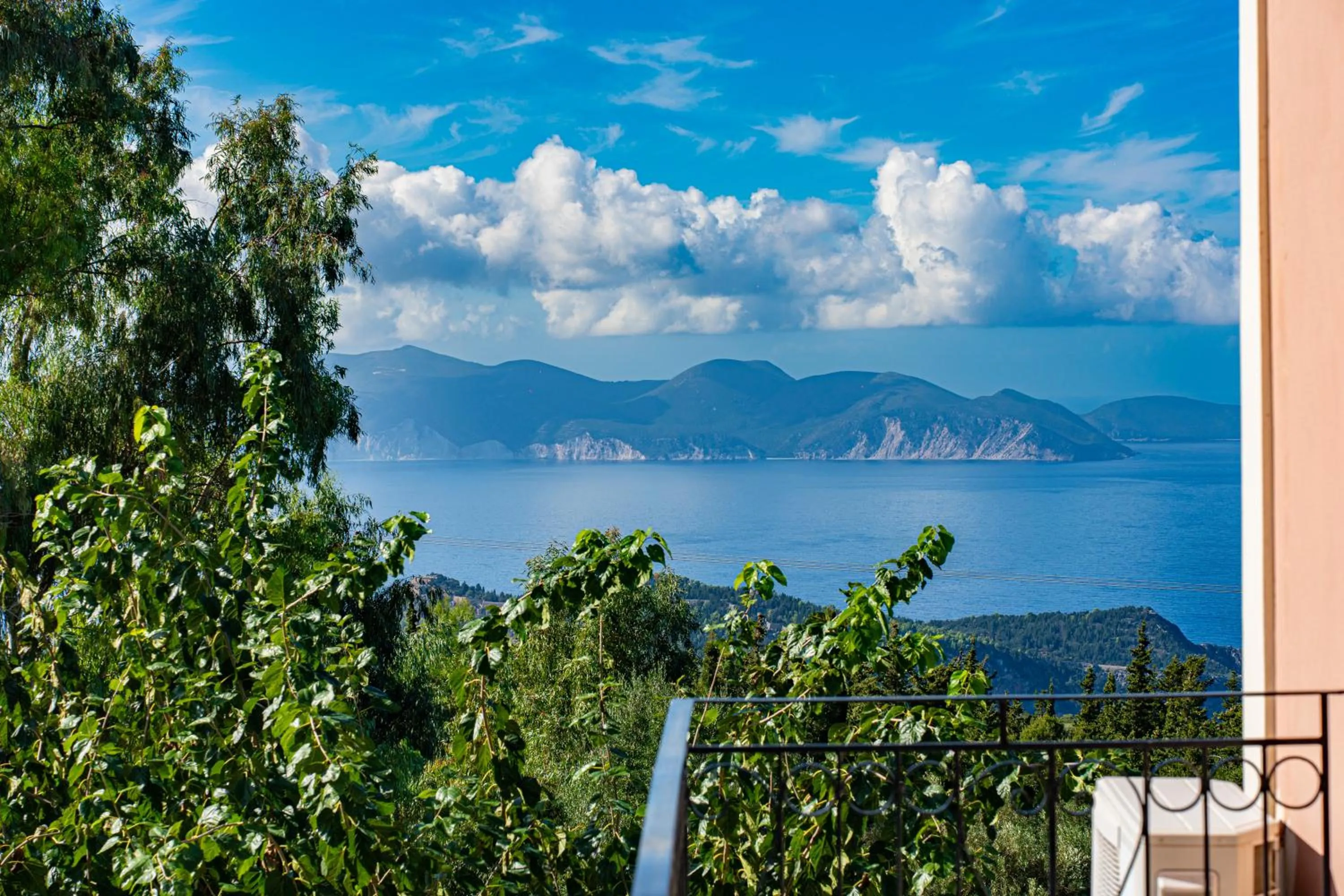 Balcony/Terrace in Panoramic Sunset