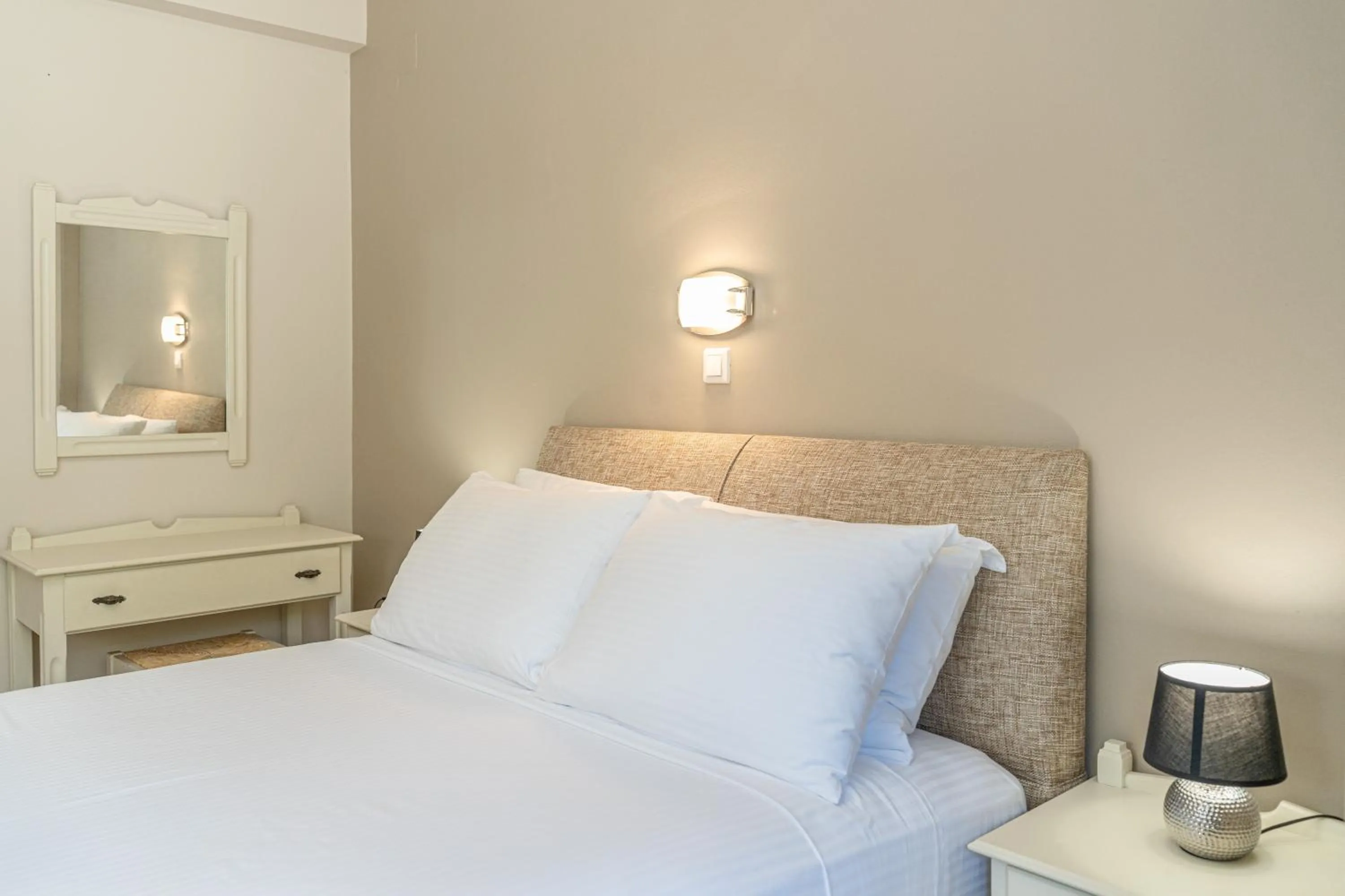 Bed in Panoramic Sunset