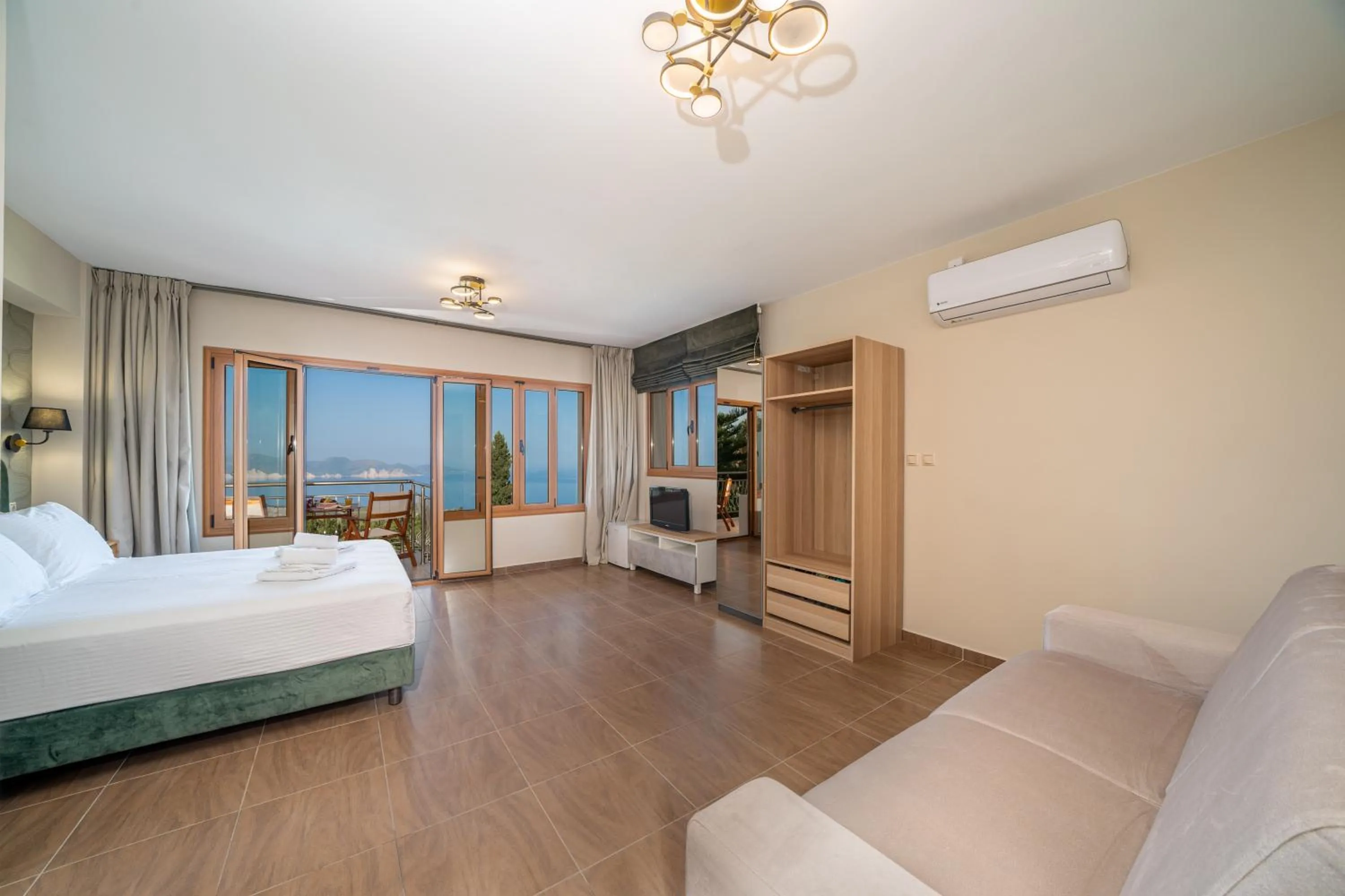 Bed in Panoramic Sunset