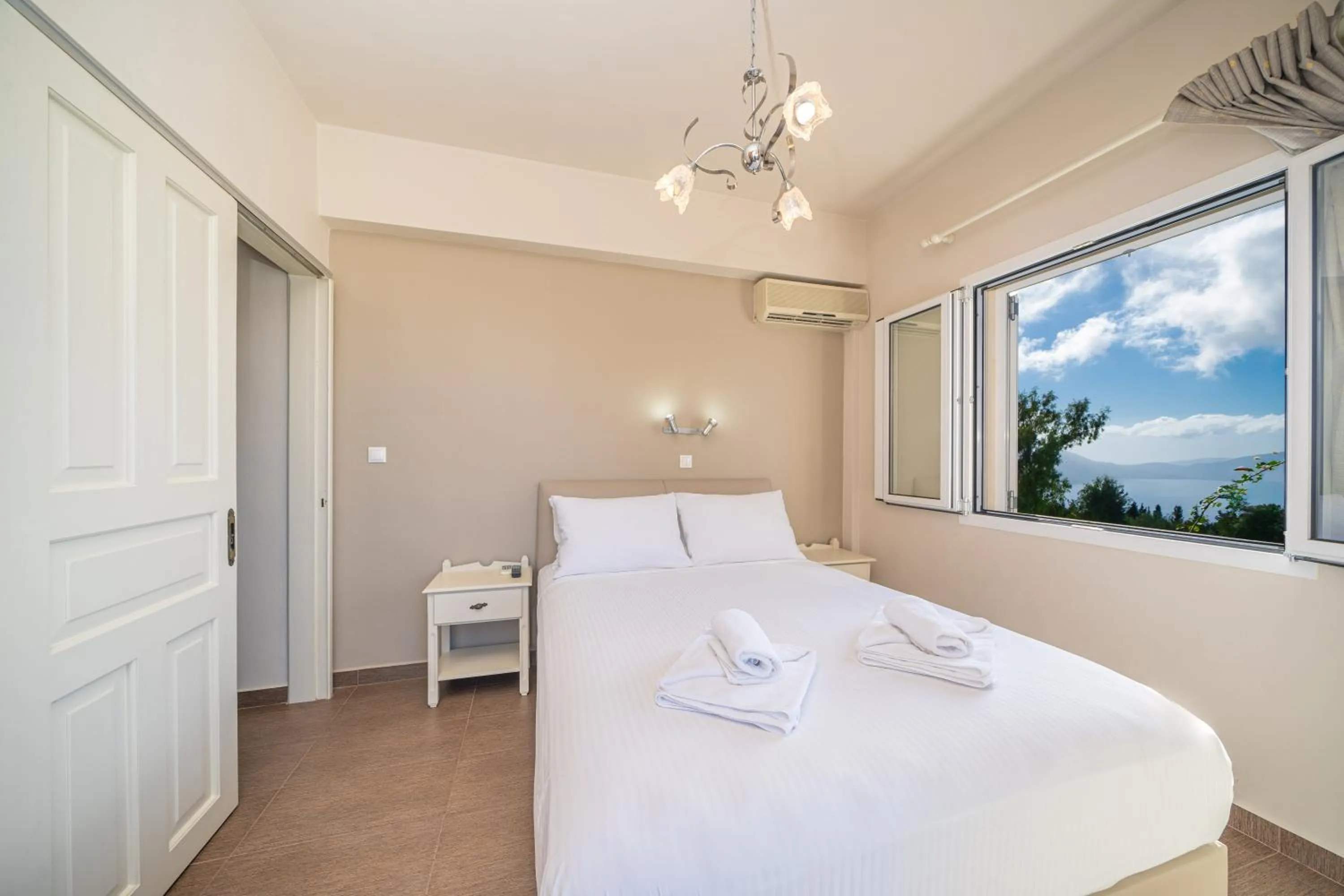 Bed in Panoramic Sunset