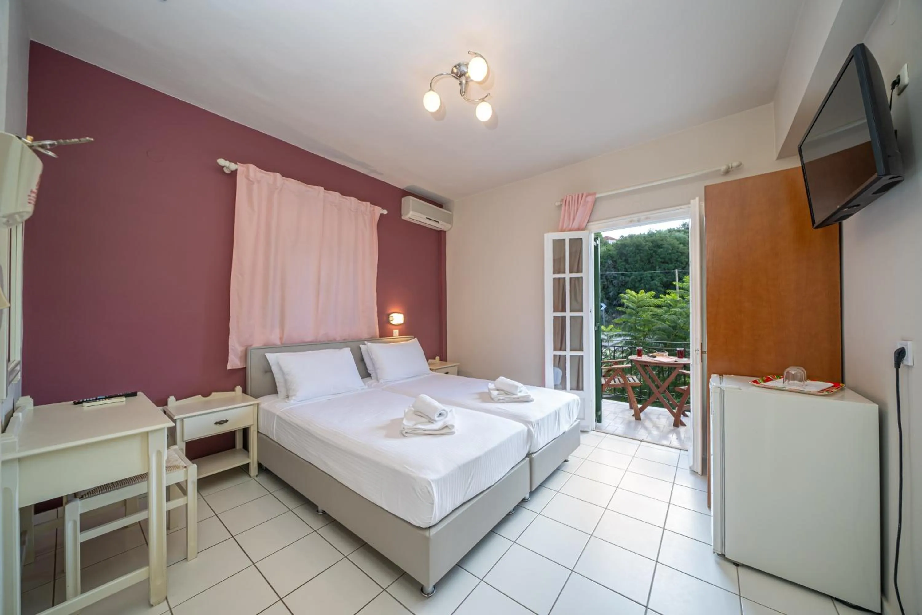 Bedroom, Bed in Panoramic Sunset