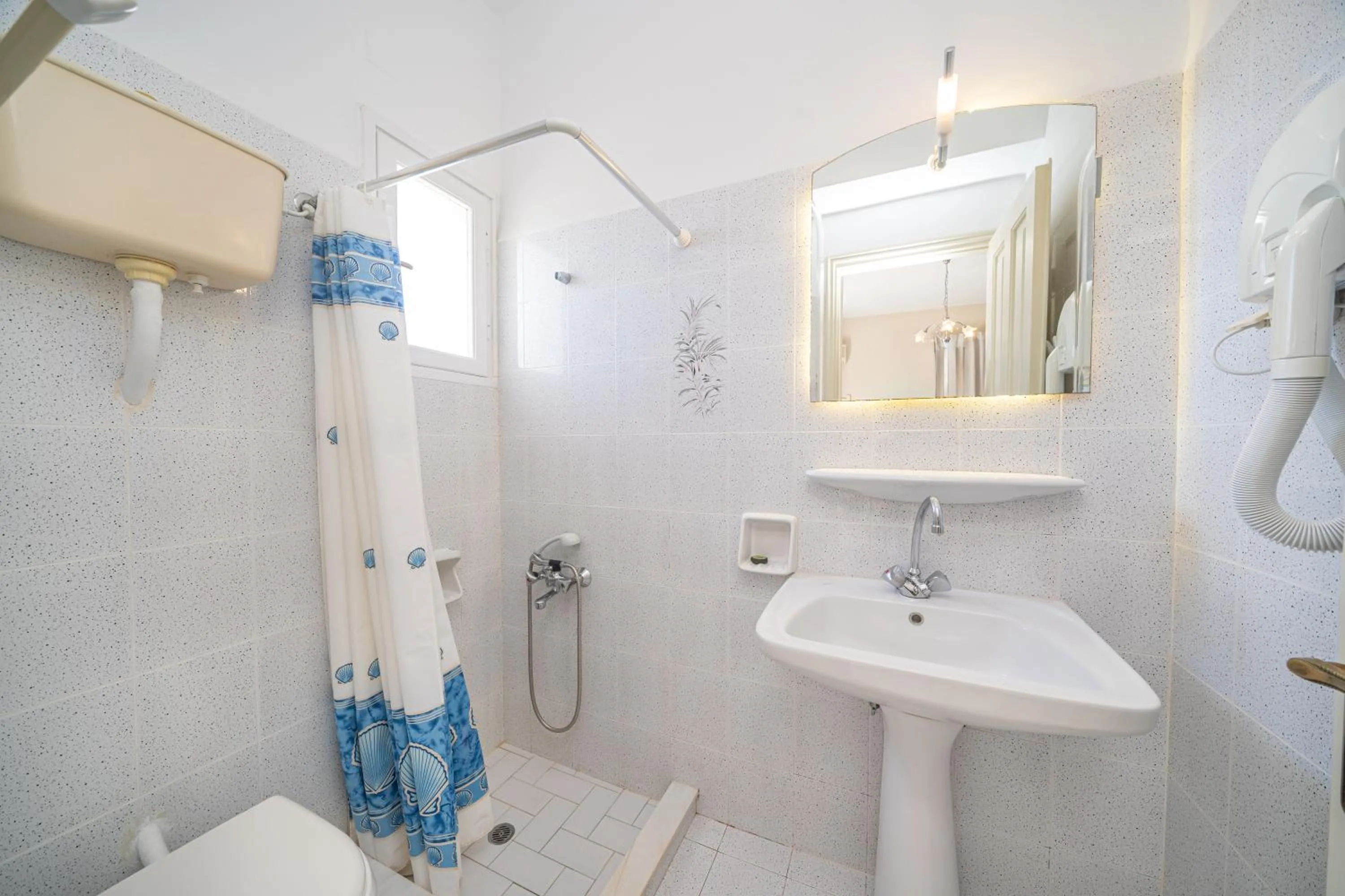 Bathroom in Panoramic Sunset