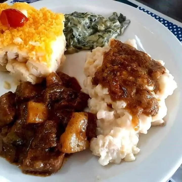 Food and drinks in The Bedford View Guest House