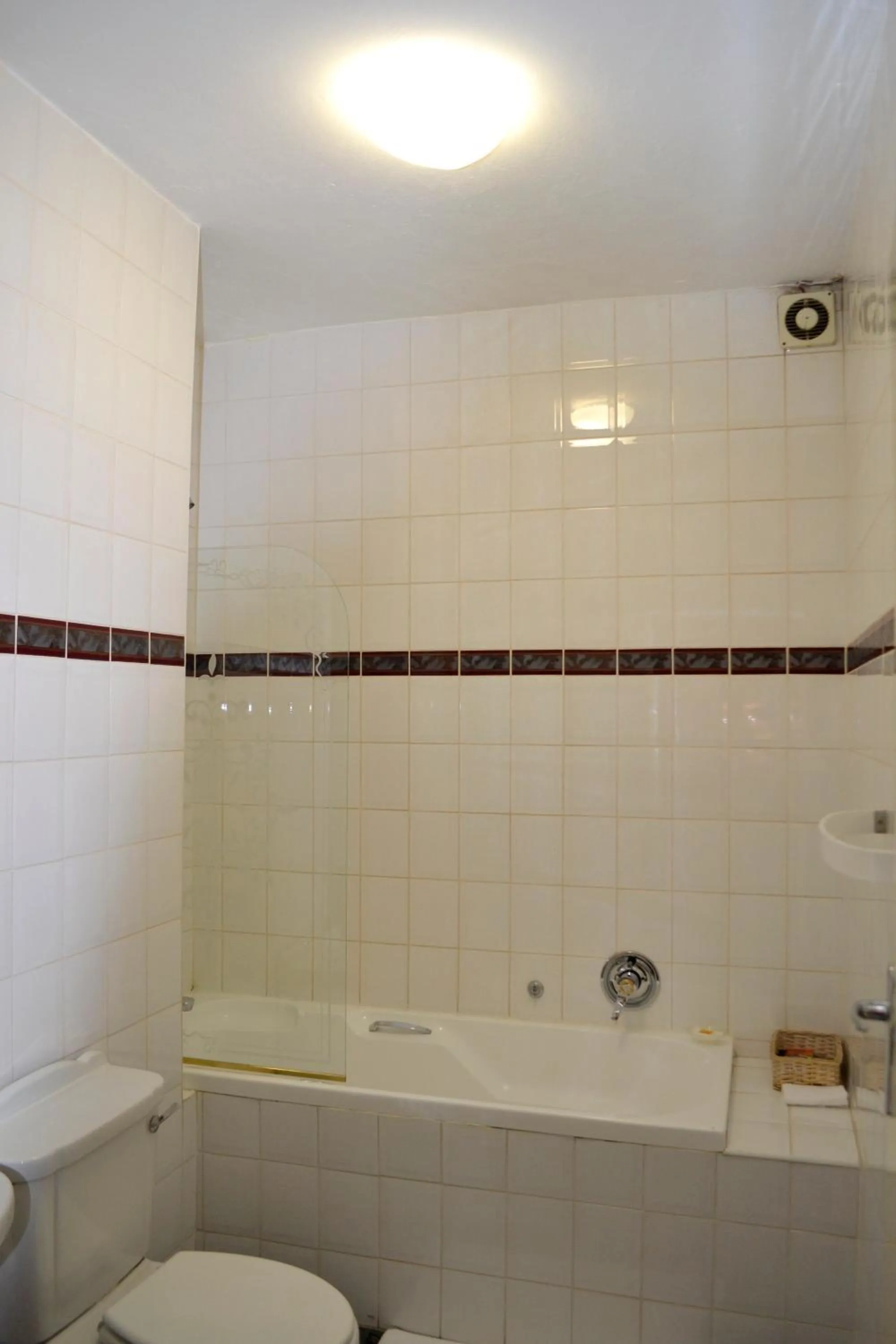 Bathroom in The Bedford View Guest House