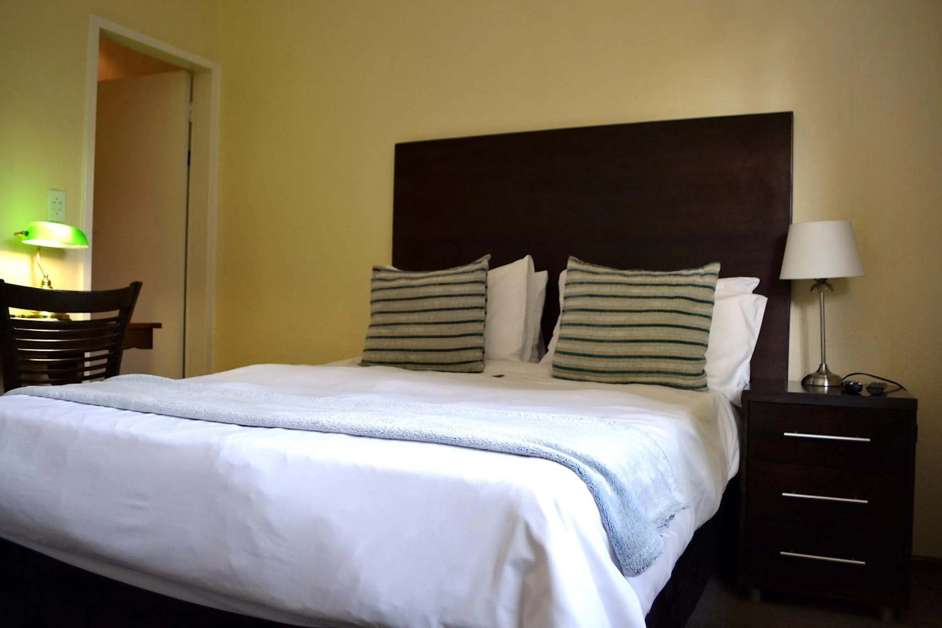 Photo of the whole room, Bed in The Bedford View Guest House