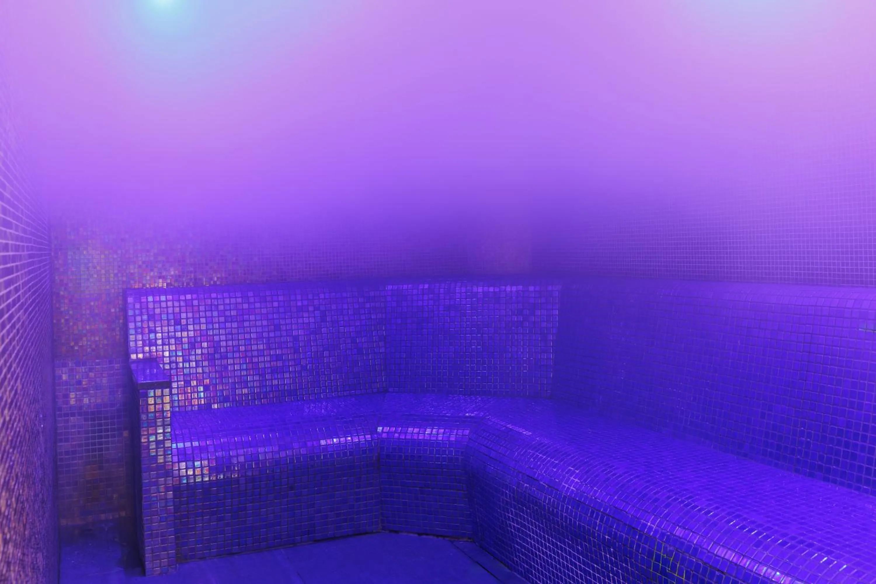 Steam room in Hilton London Syon Park