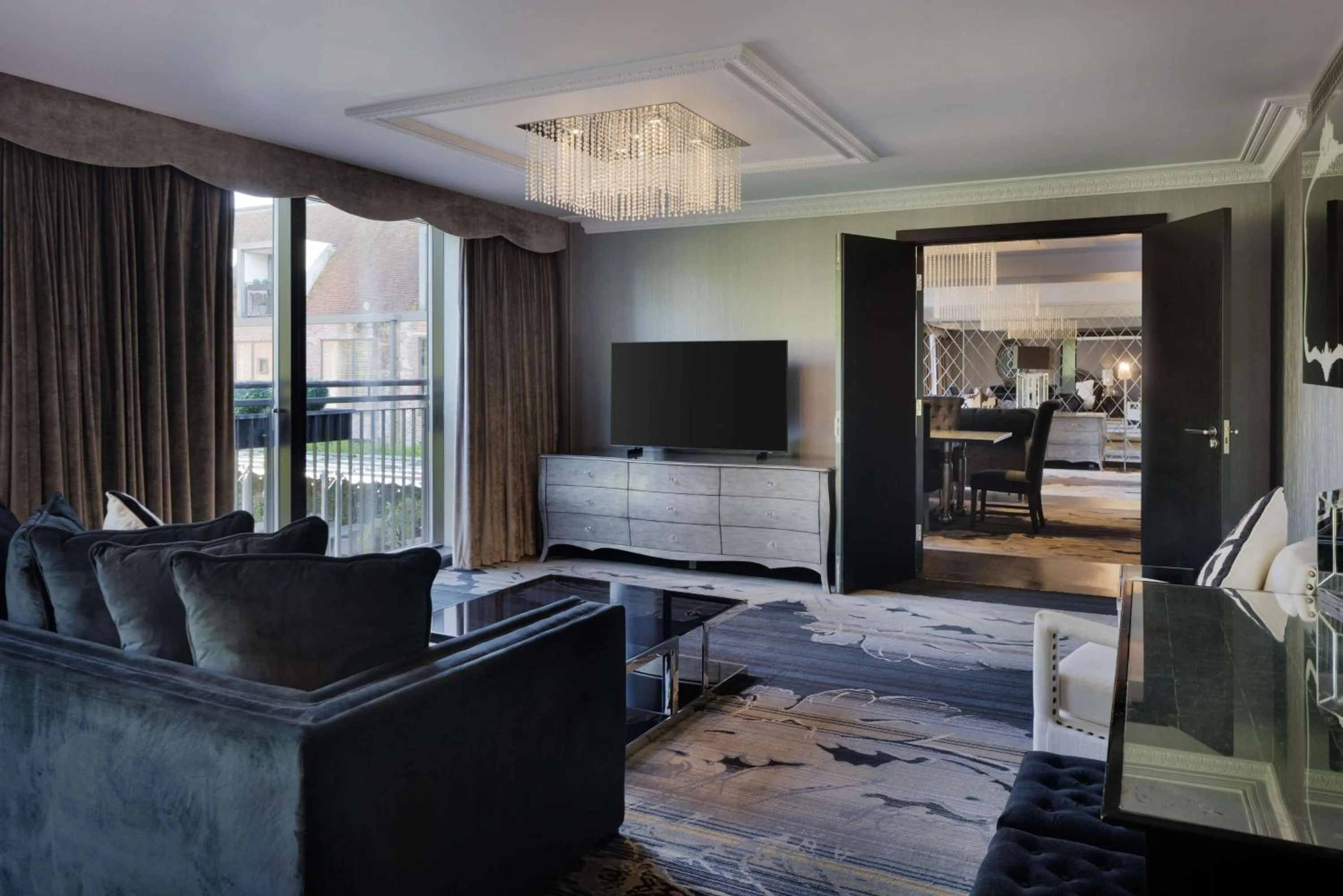 Living room in Hilton London Syon Park