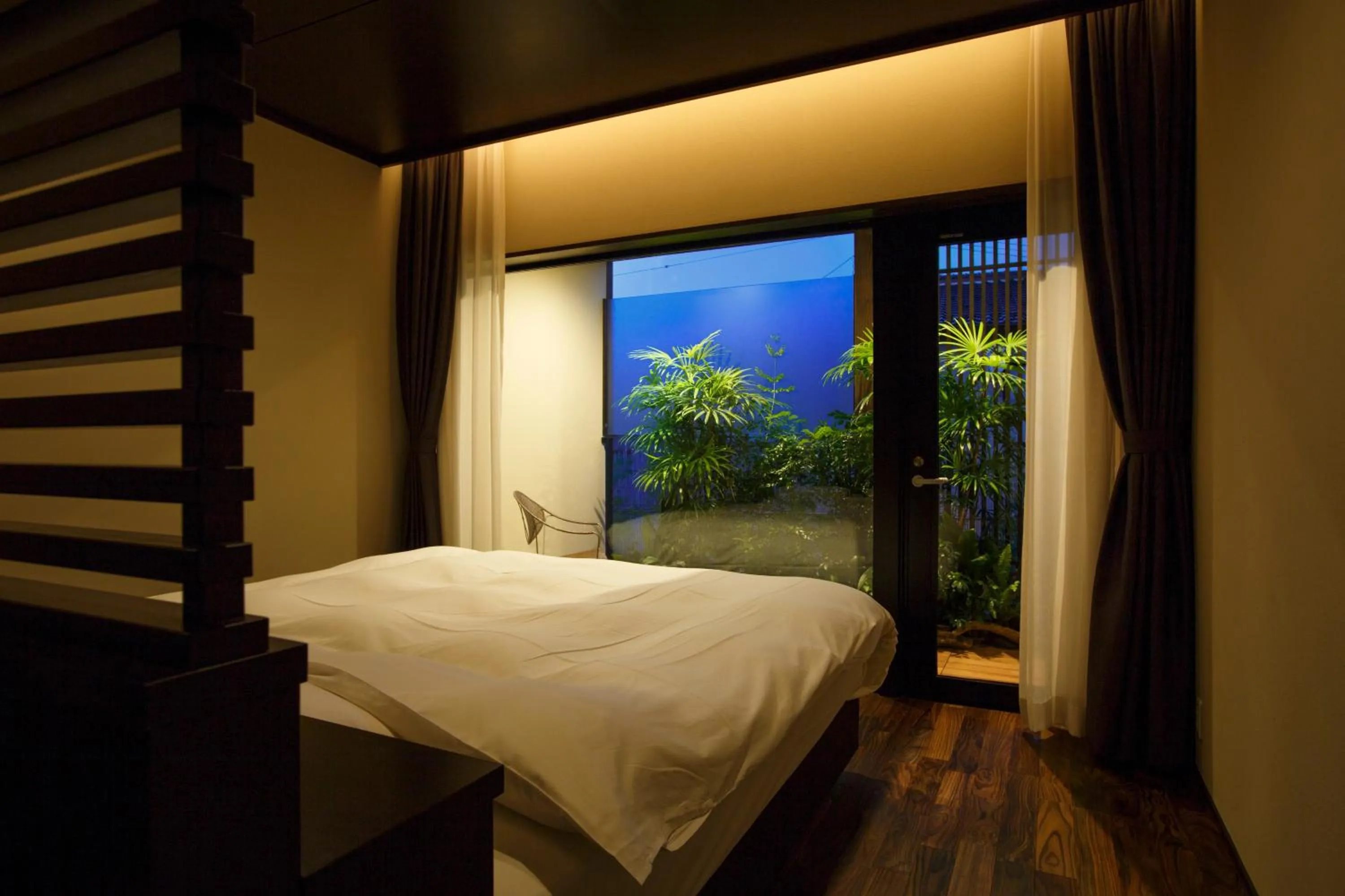 Bedroom, Bed in Maki No Oto Kanazawa