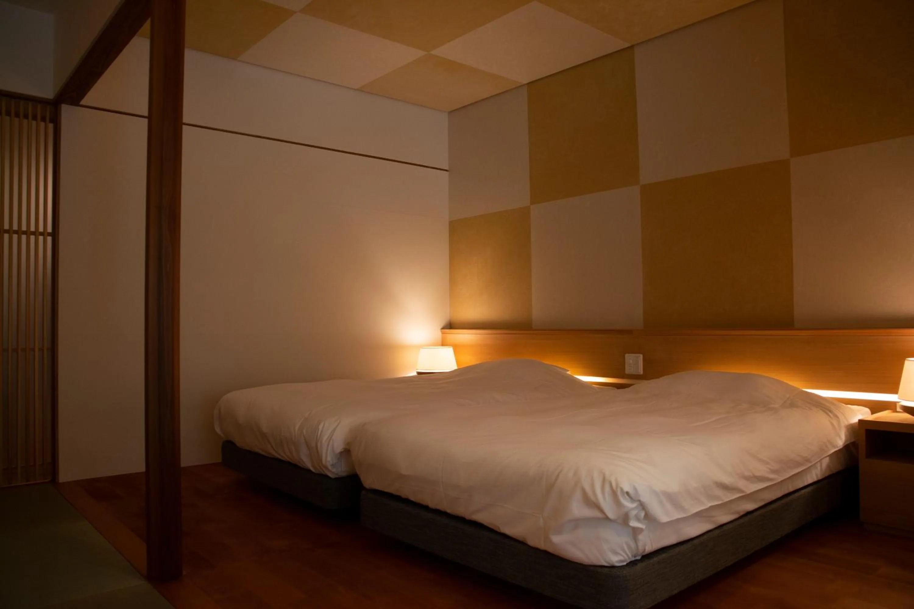 Bedroom, Bed in Maki No Oto Kanazawa