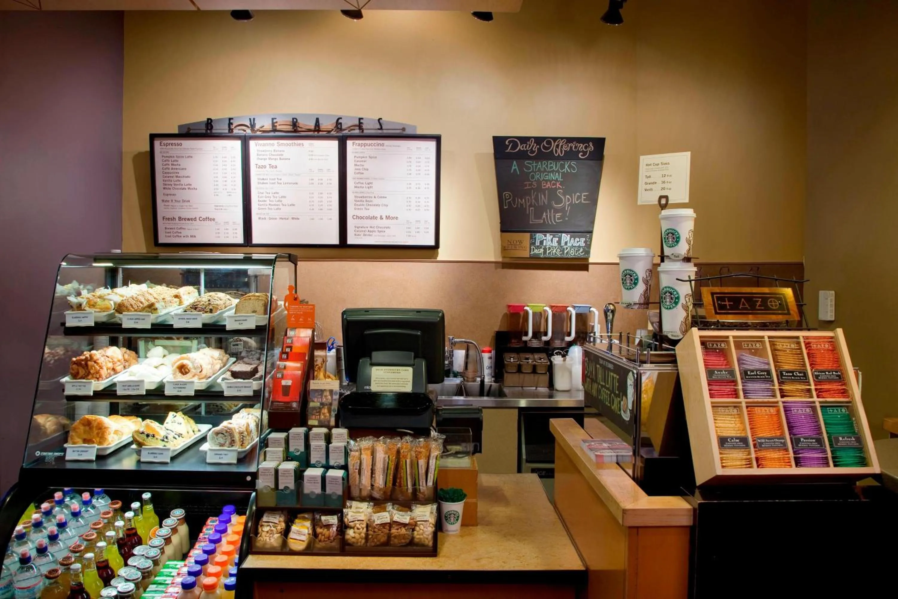 Restaurant/places to eat in Courtyard Chicago Downtown/Magnificent Mile