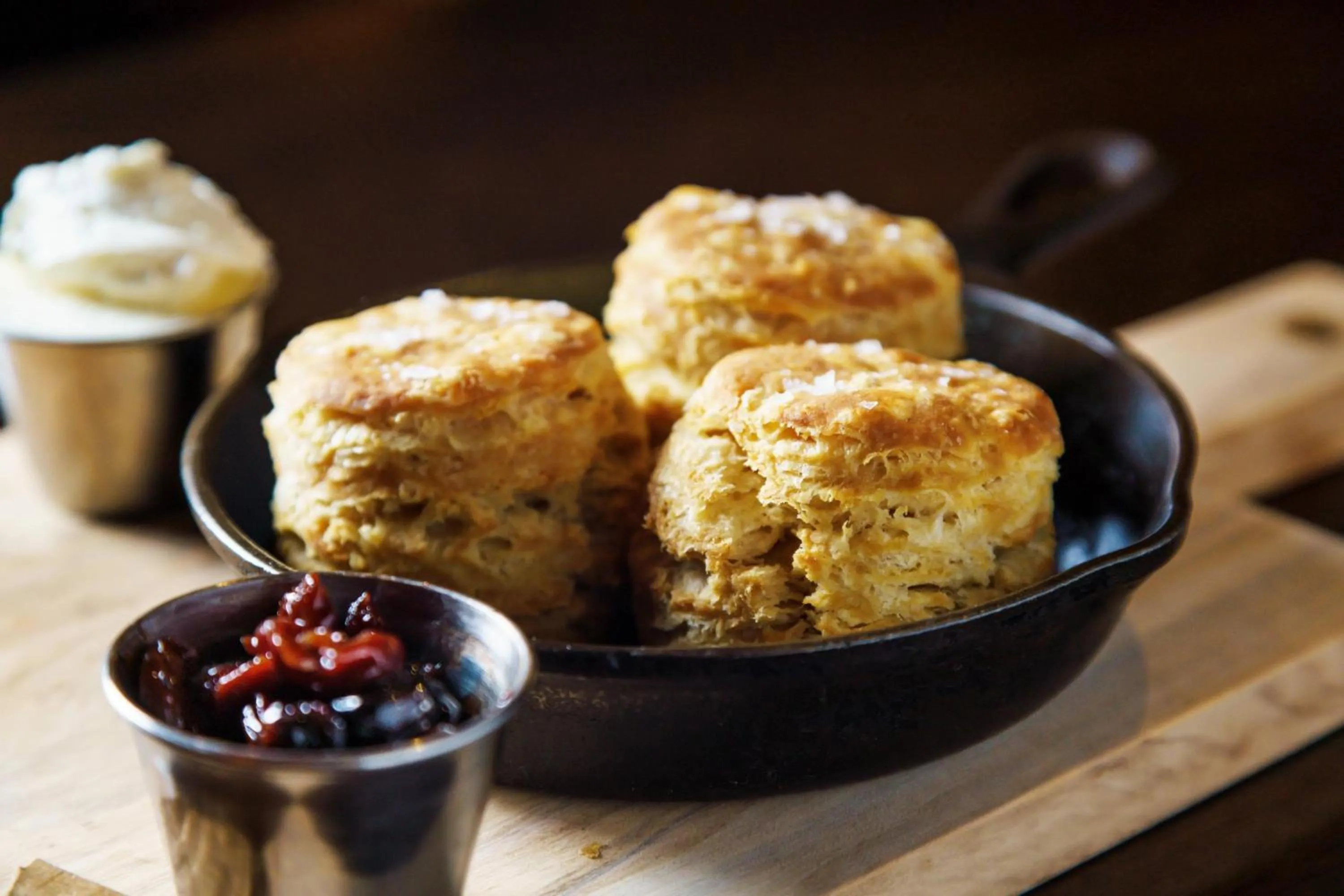 Restaurant/places to eat in Courtyard Chicago Downtown/Magnificent Mile