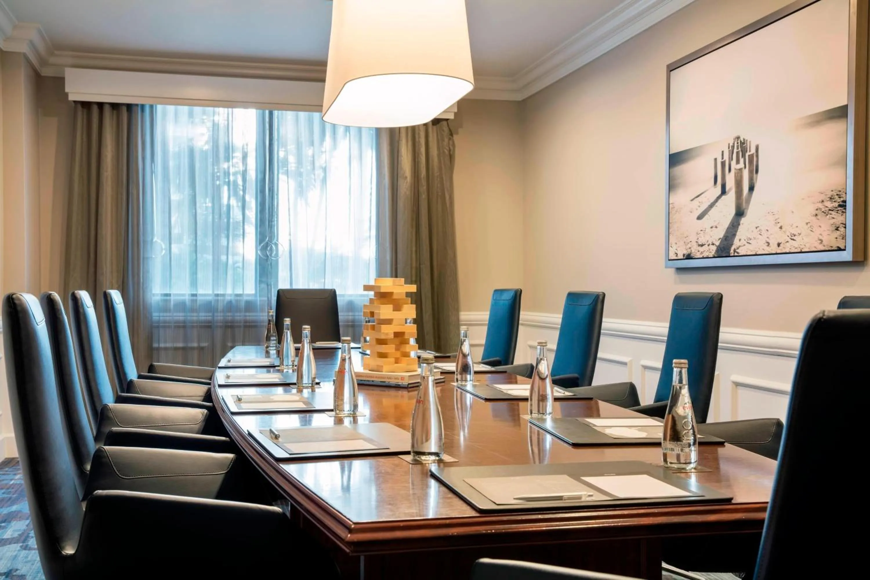 Meeting/conference room in Renaissance Fort Lauderdale Cruise Port Hotel