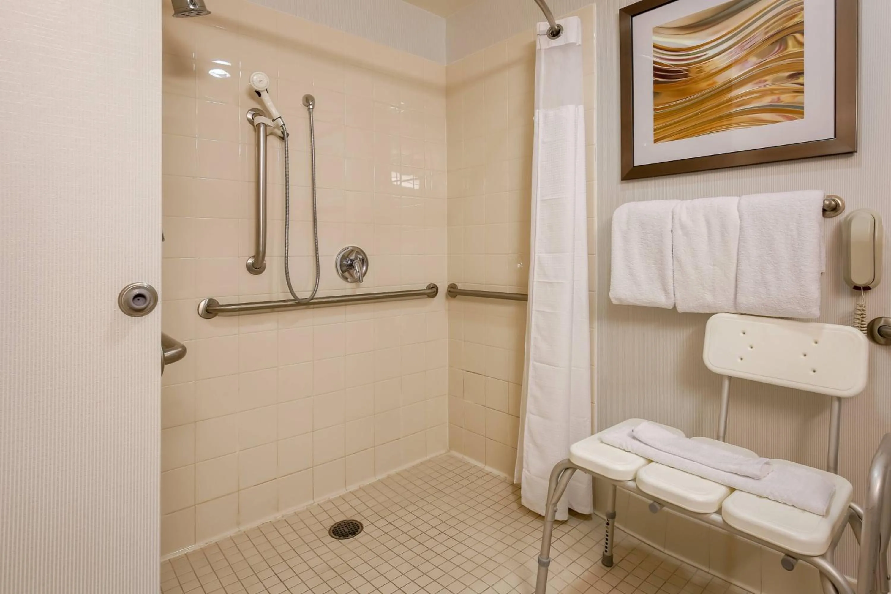 Bathroom in Courtyard By Marriott Las Vegas Stadium Area
