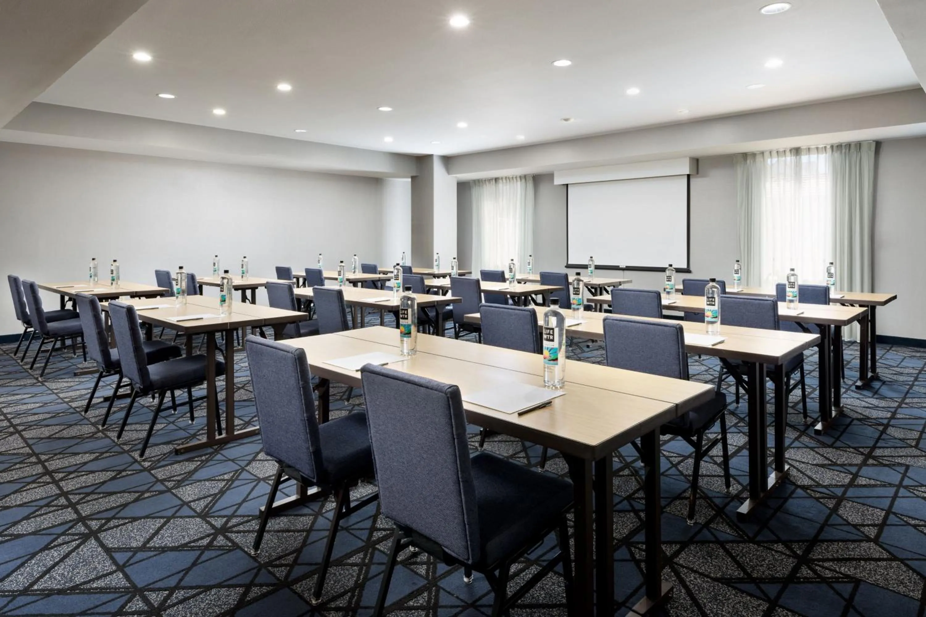 Meeting/conference room in Courtyard By Marriott Las Vegas Stadium Area