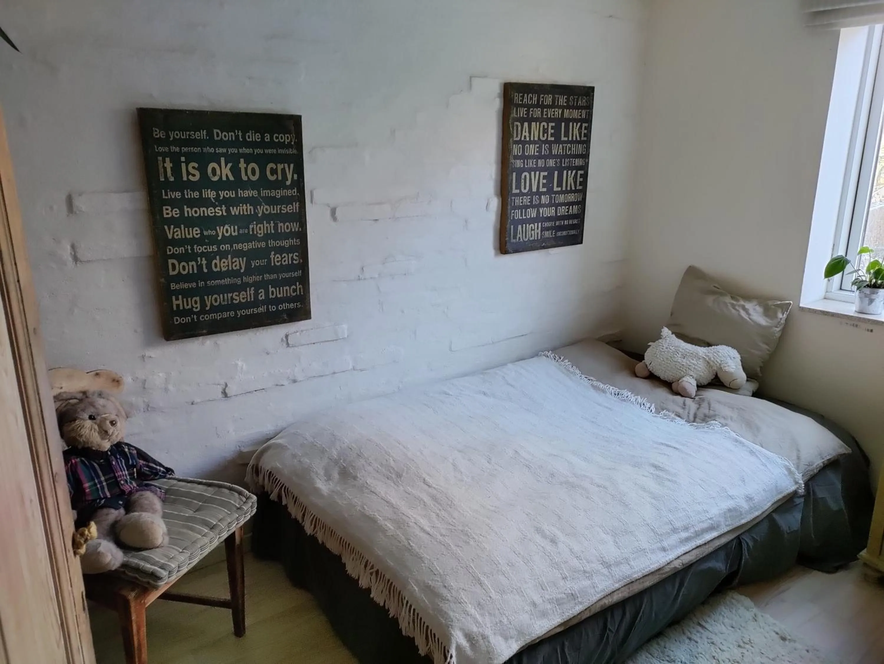 Bedroom, Bed in Petersholm