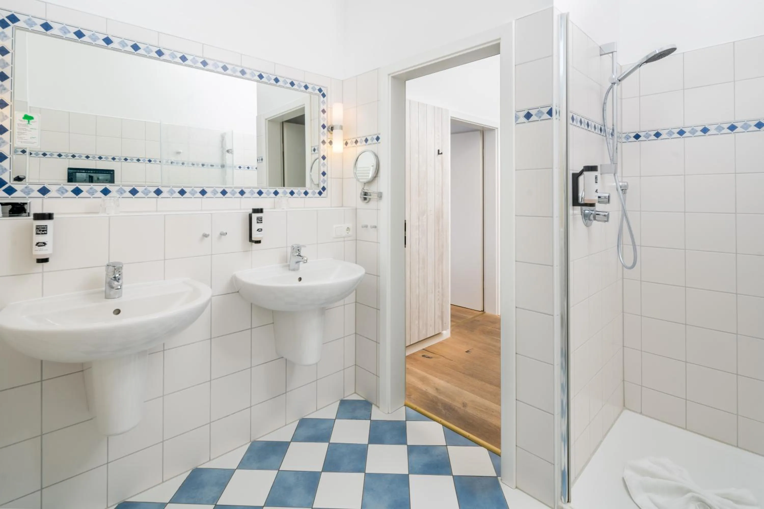 Shower in Parkhotel Wangerooge