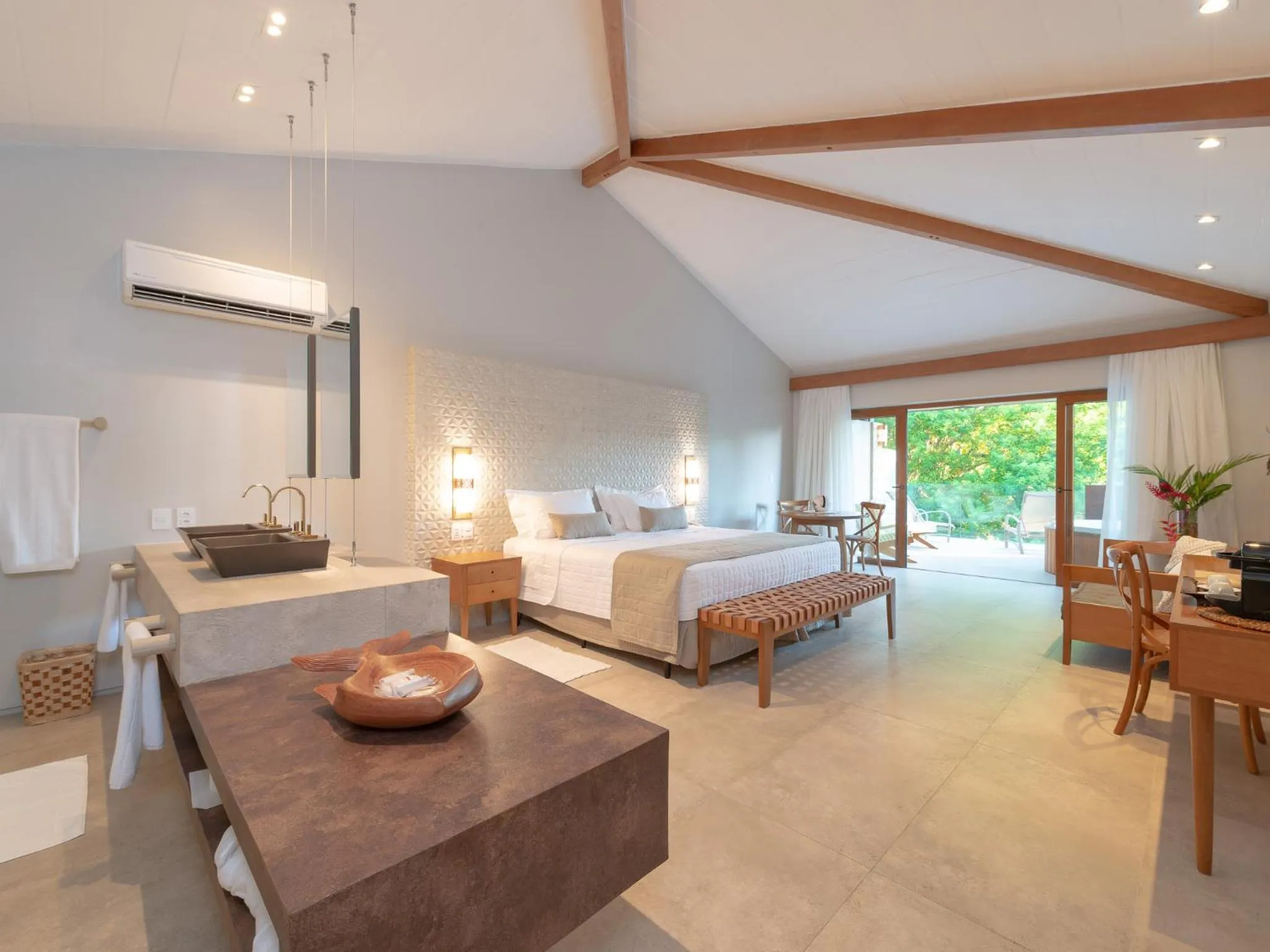 Photo of the whole room, Bed in Hotel Real Villa Bella