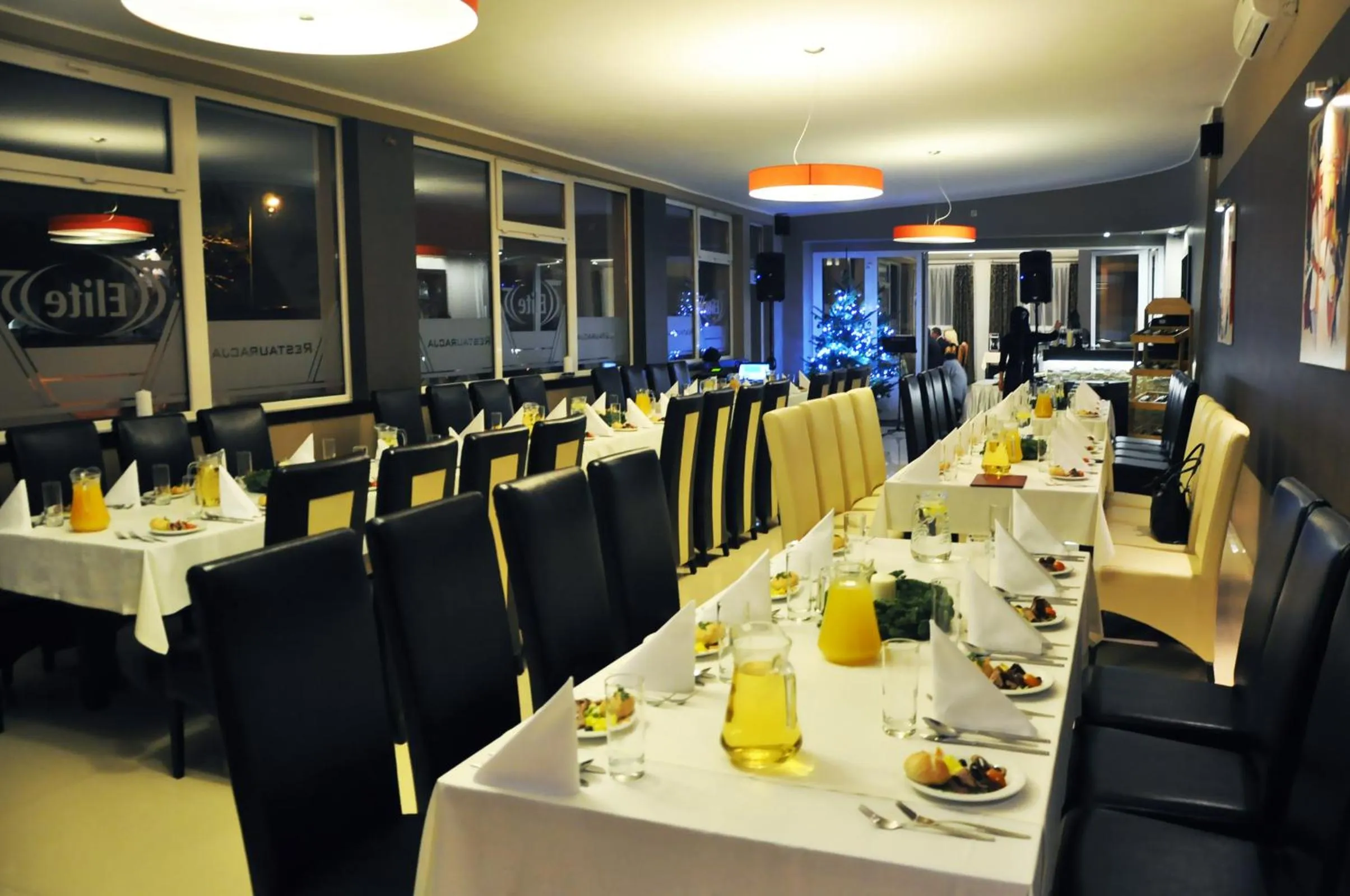 Restaurant/places to eat in Hotel Pojezierze