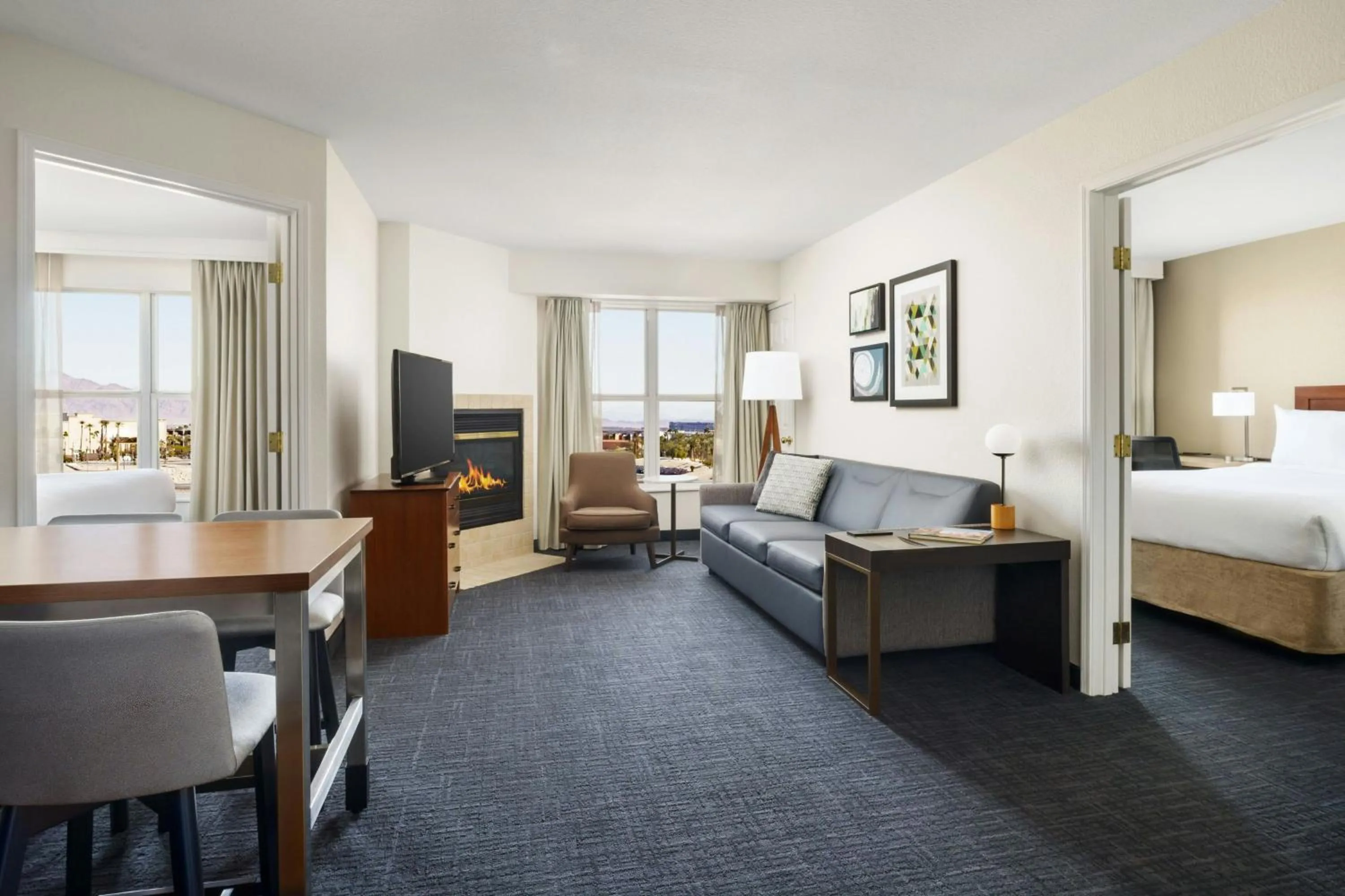 Living room, Bed in Residence Inn By Marriott Las Vegas Stadium Area