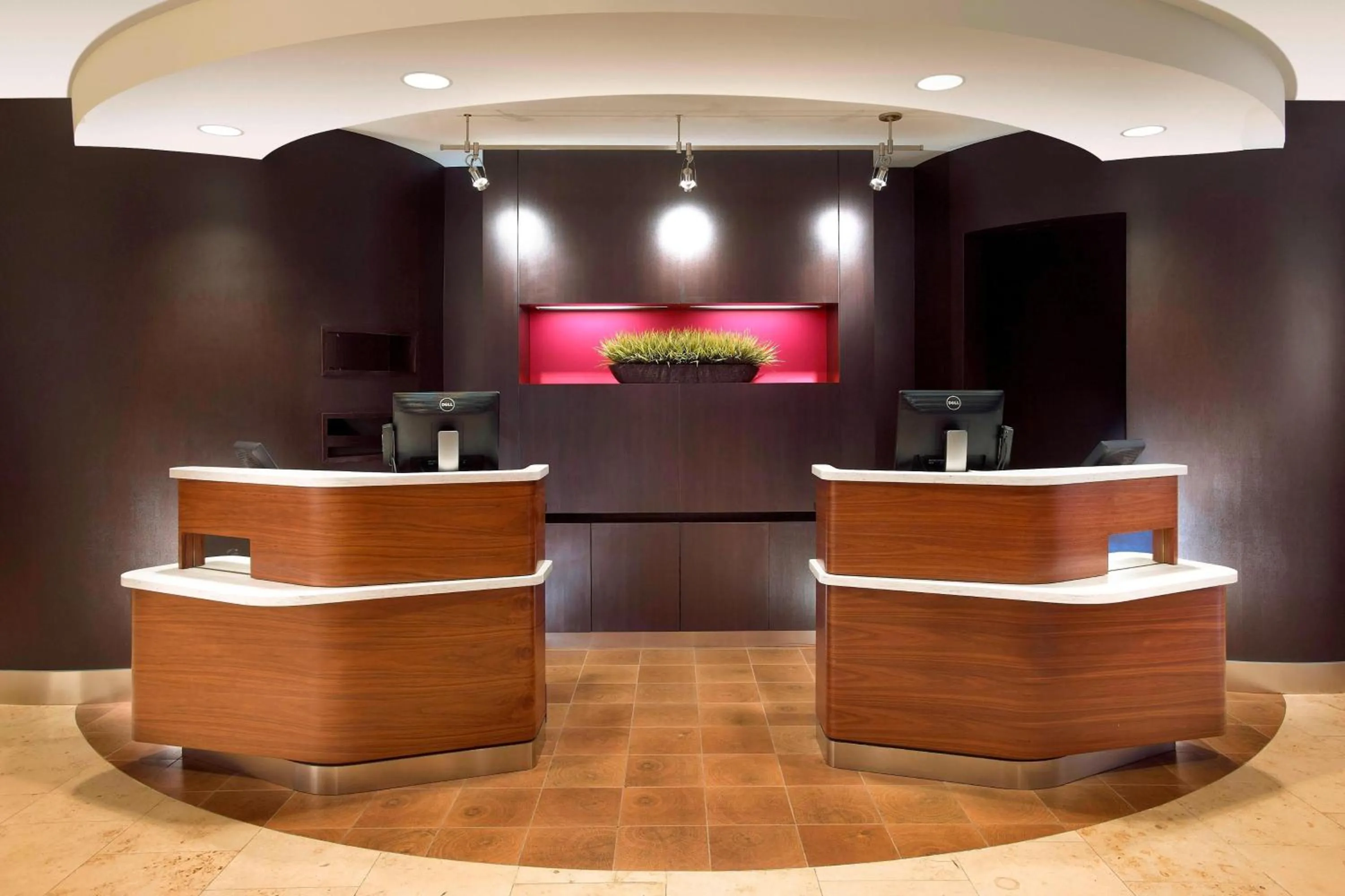 Lobby or reception in Courtyard by Marriott Anaheim Resort/Convention Center