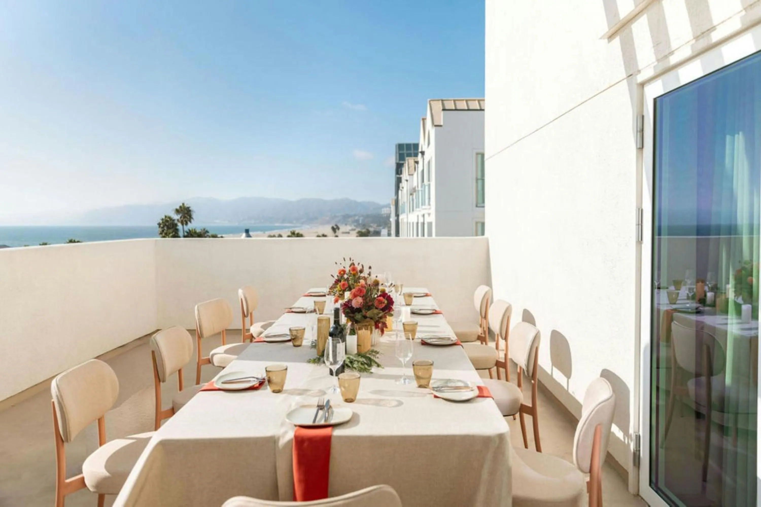 Meeting/conference room in Sandbourne Santa Monica, Autograph Collection