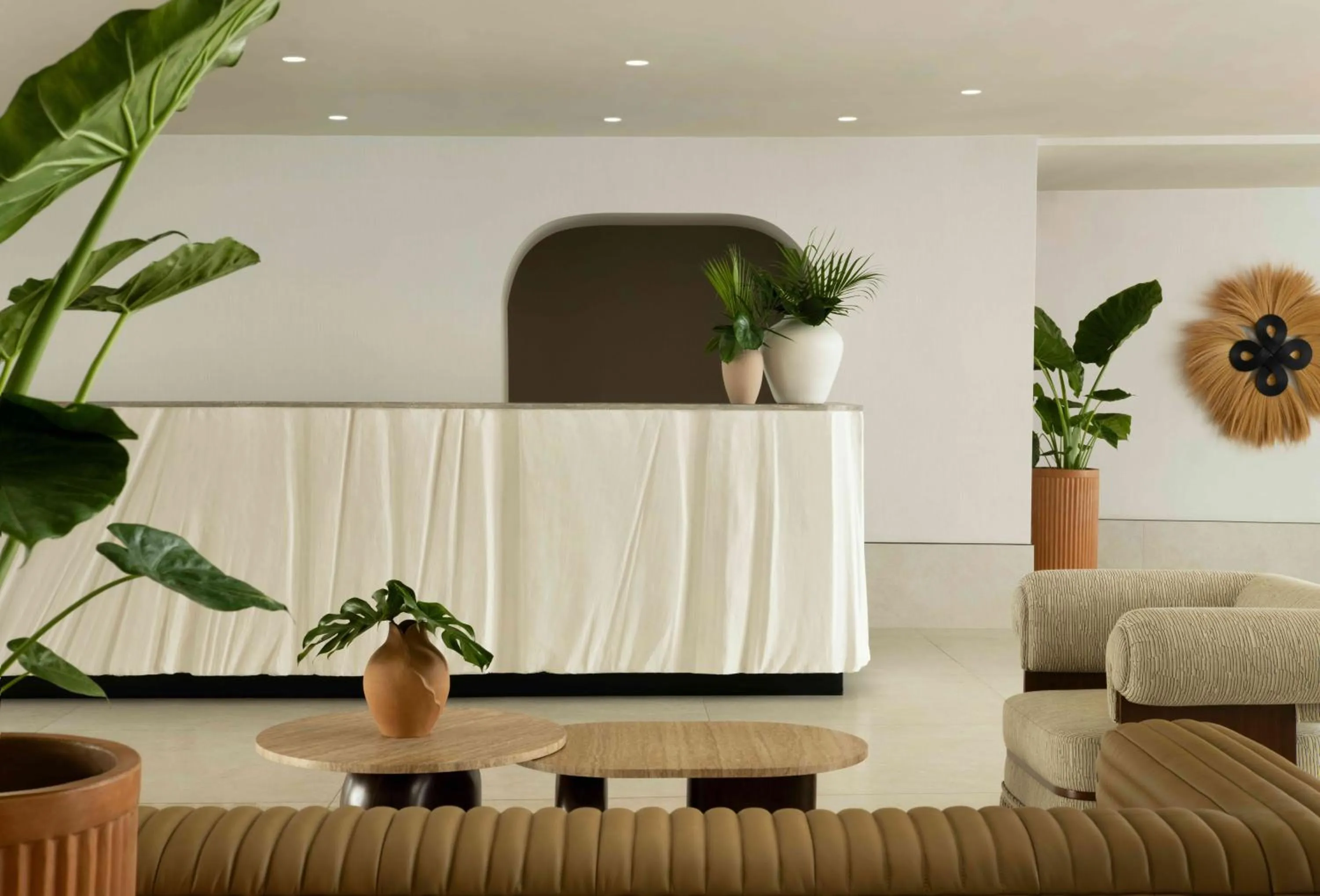 Lobby or reception in Sandbourne Santa Monica, Autograph Collection