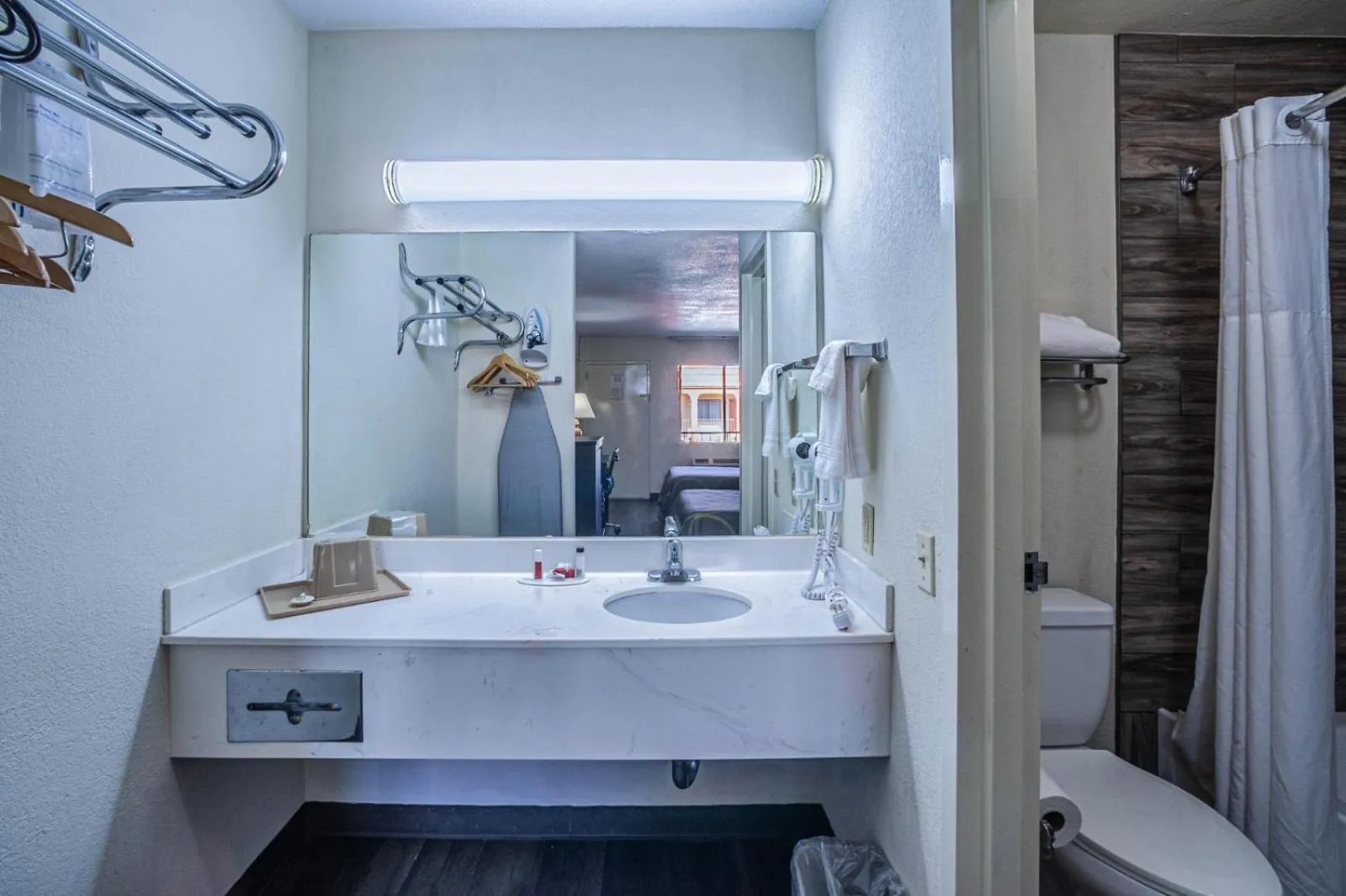 Super 8 by Wyndham El Paso Airport