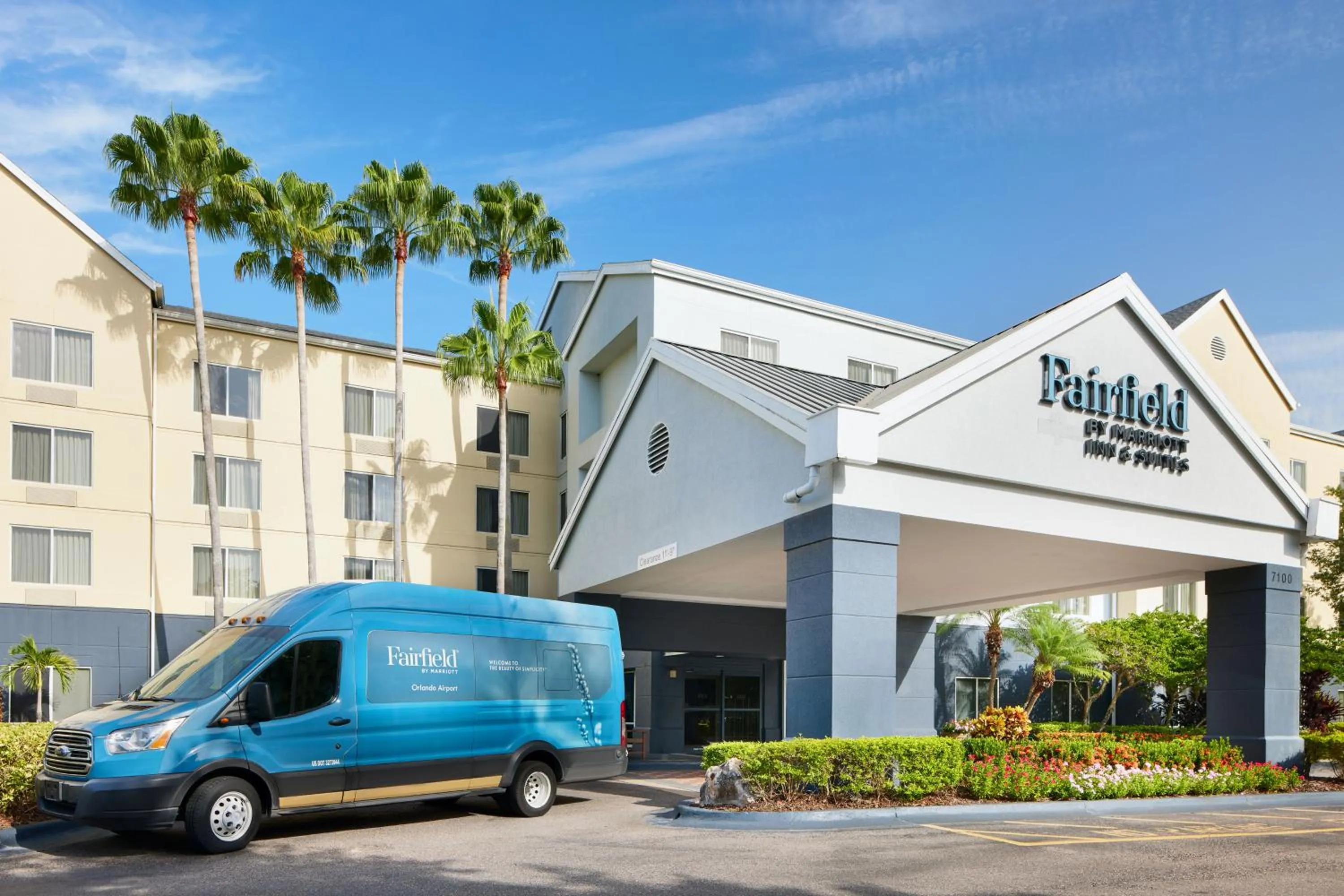 Property building in Fairfield Inn Orlando Airport