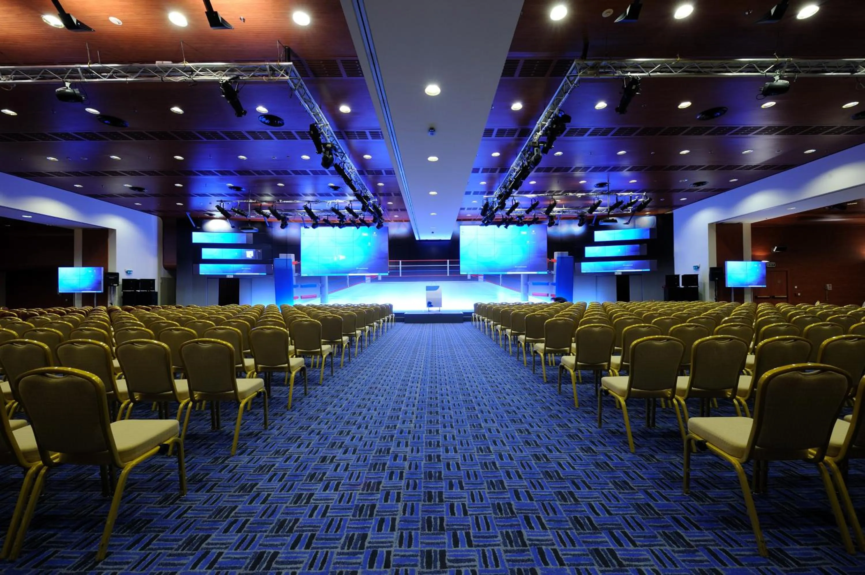 Business facilities in Club Hotel Casino Loutraki