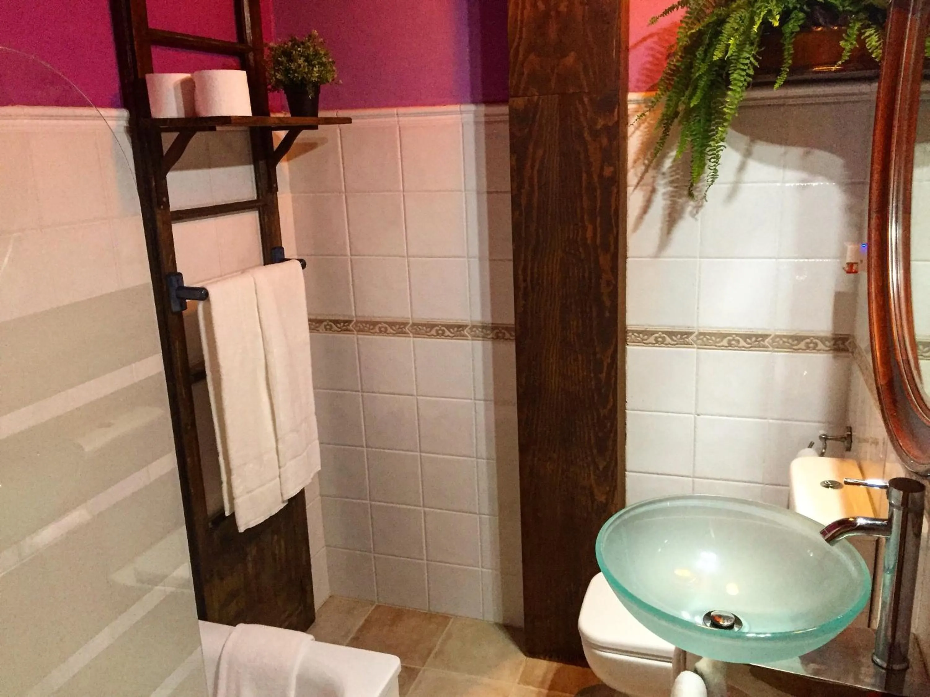 Bathroom in La Casona de Rudagüera