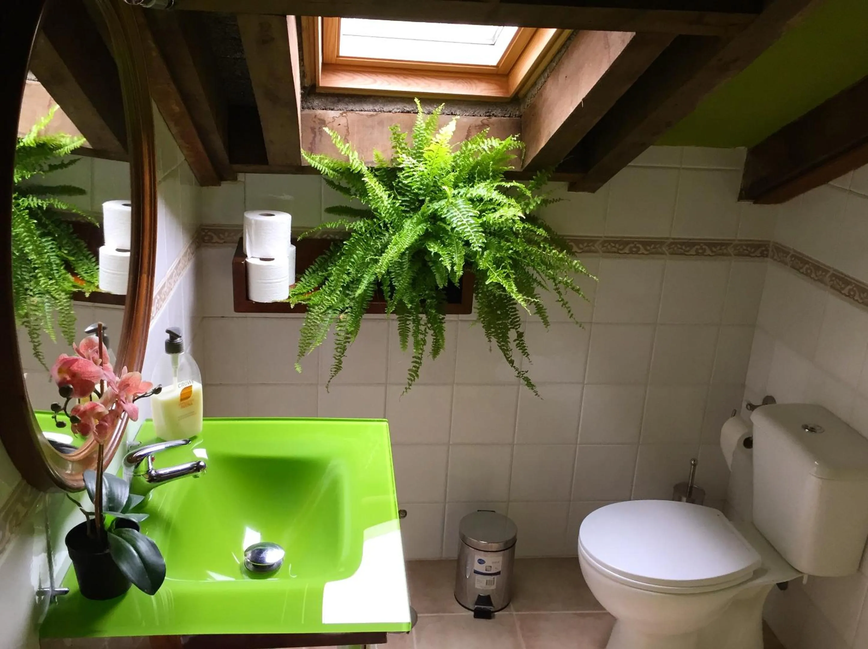 Bathroom in La Casona de Rudagüera