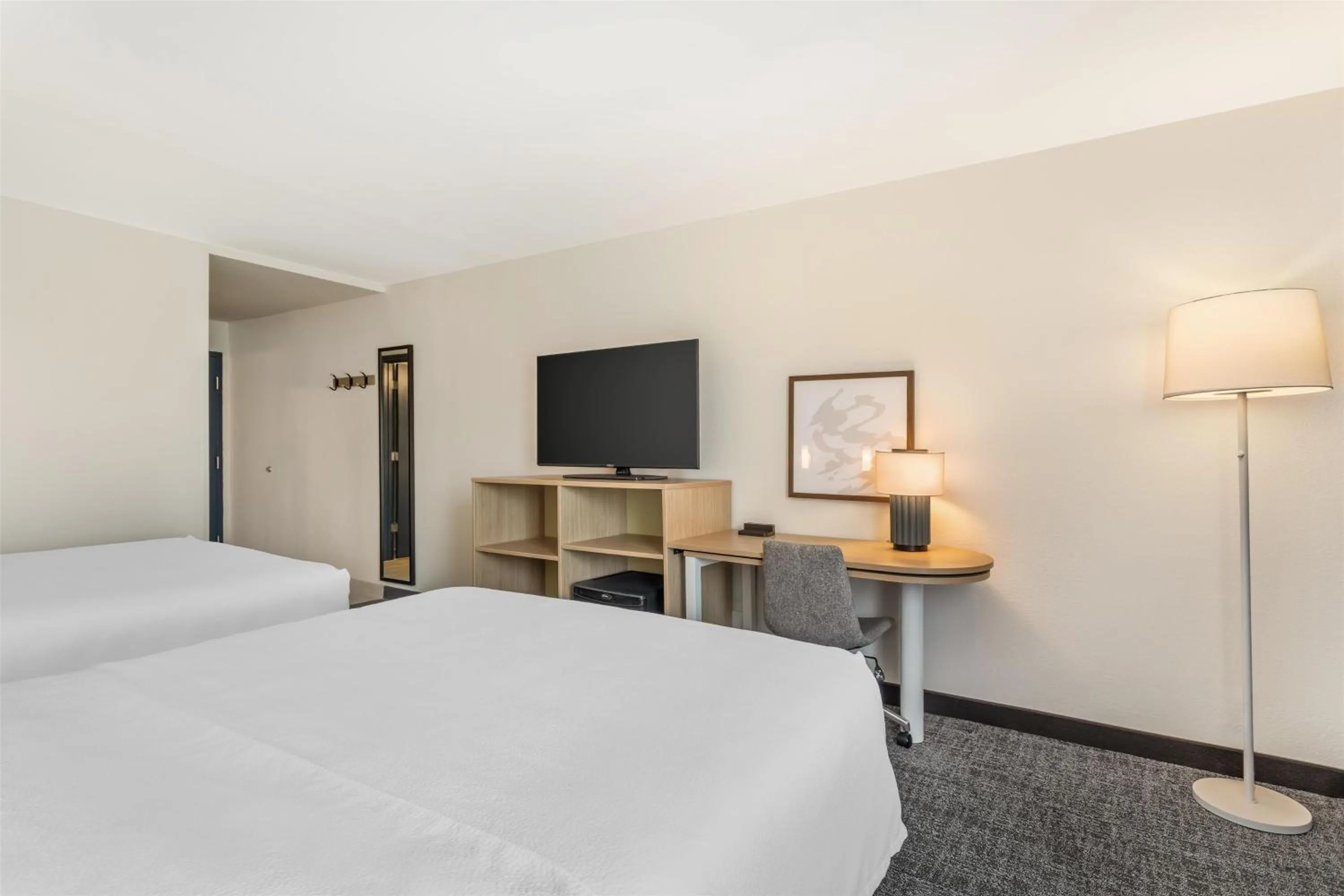 Bedroom, Bed in Spark by Hilton Knoxville North I-75