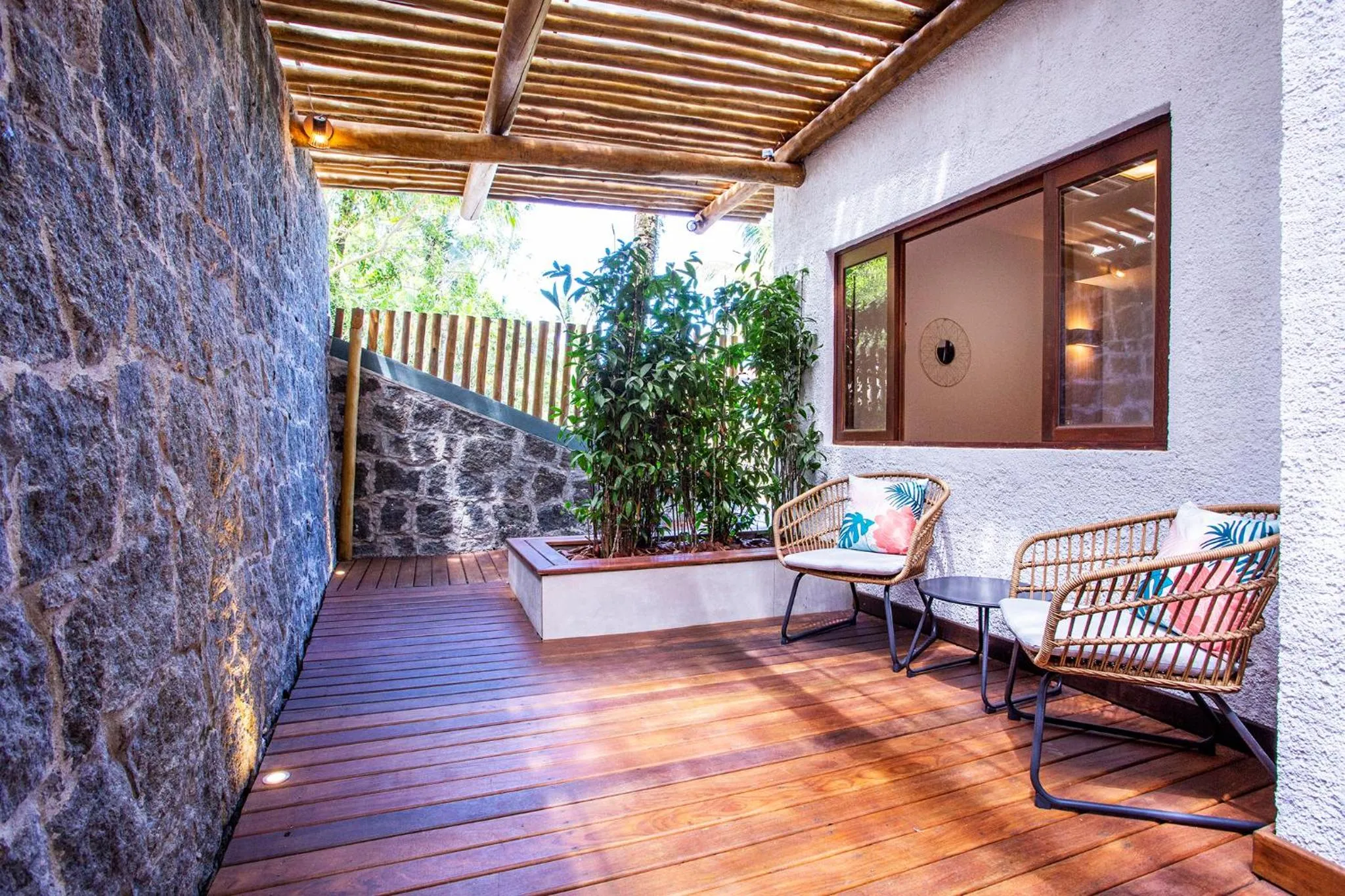 Seating area in Hotel Praia do Portinho