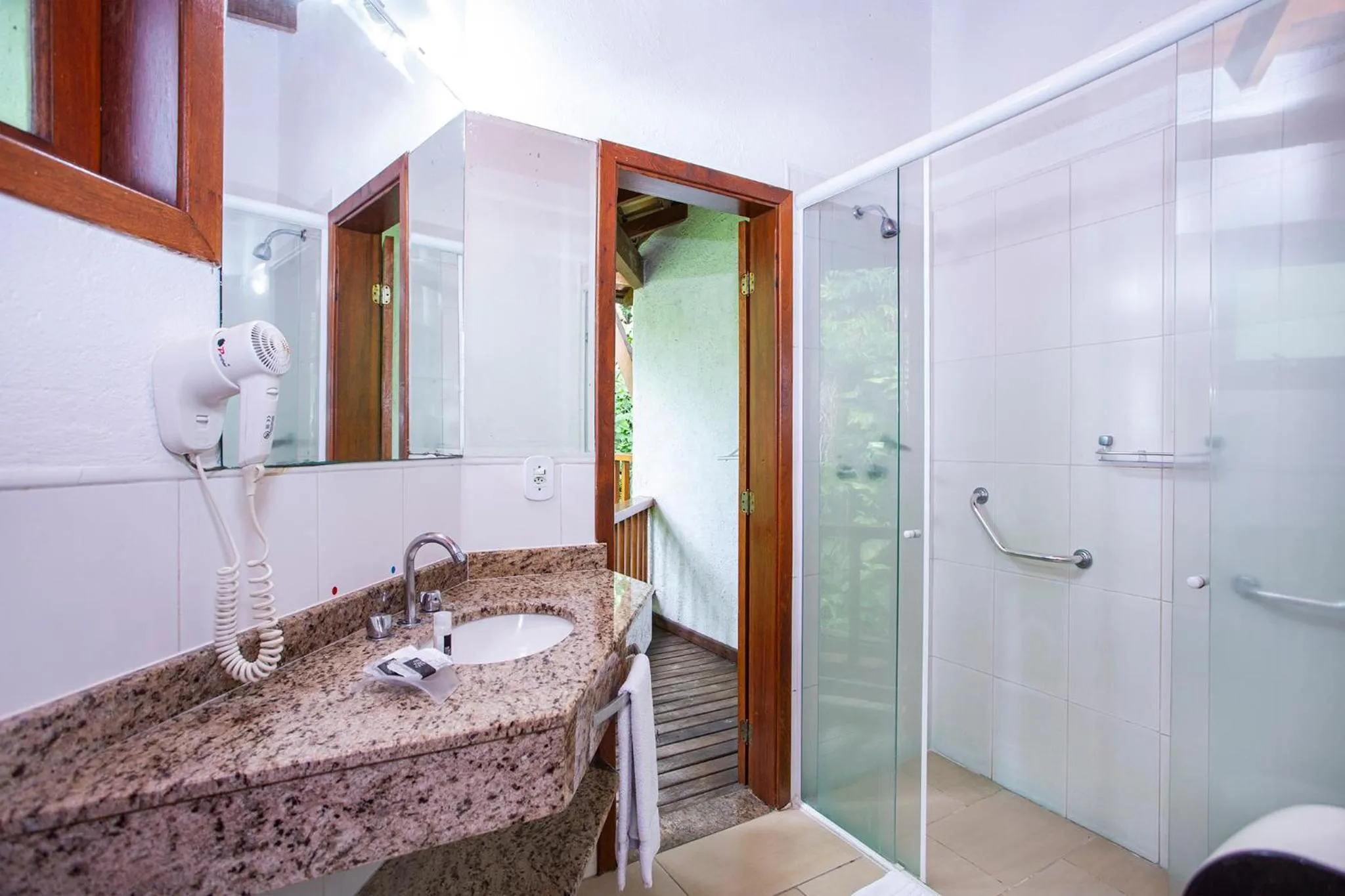 Bathroom in Hotel Praia do Portinho