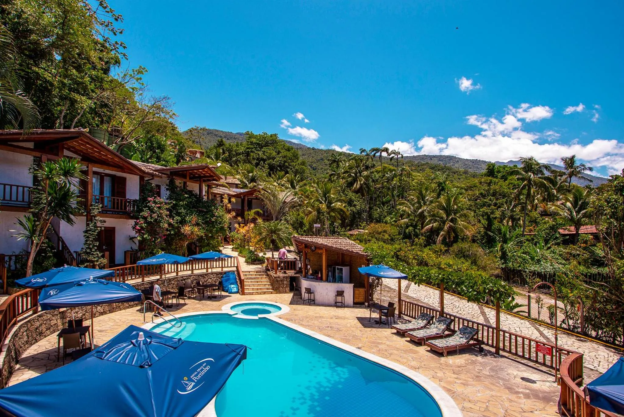 Swimming pool in Hotel Praia do Portinho