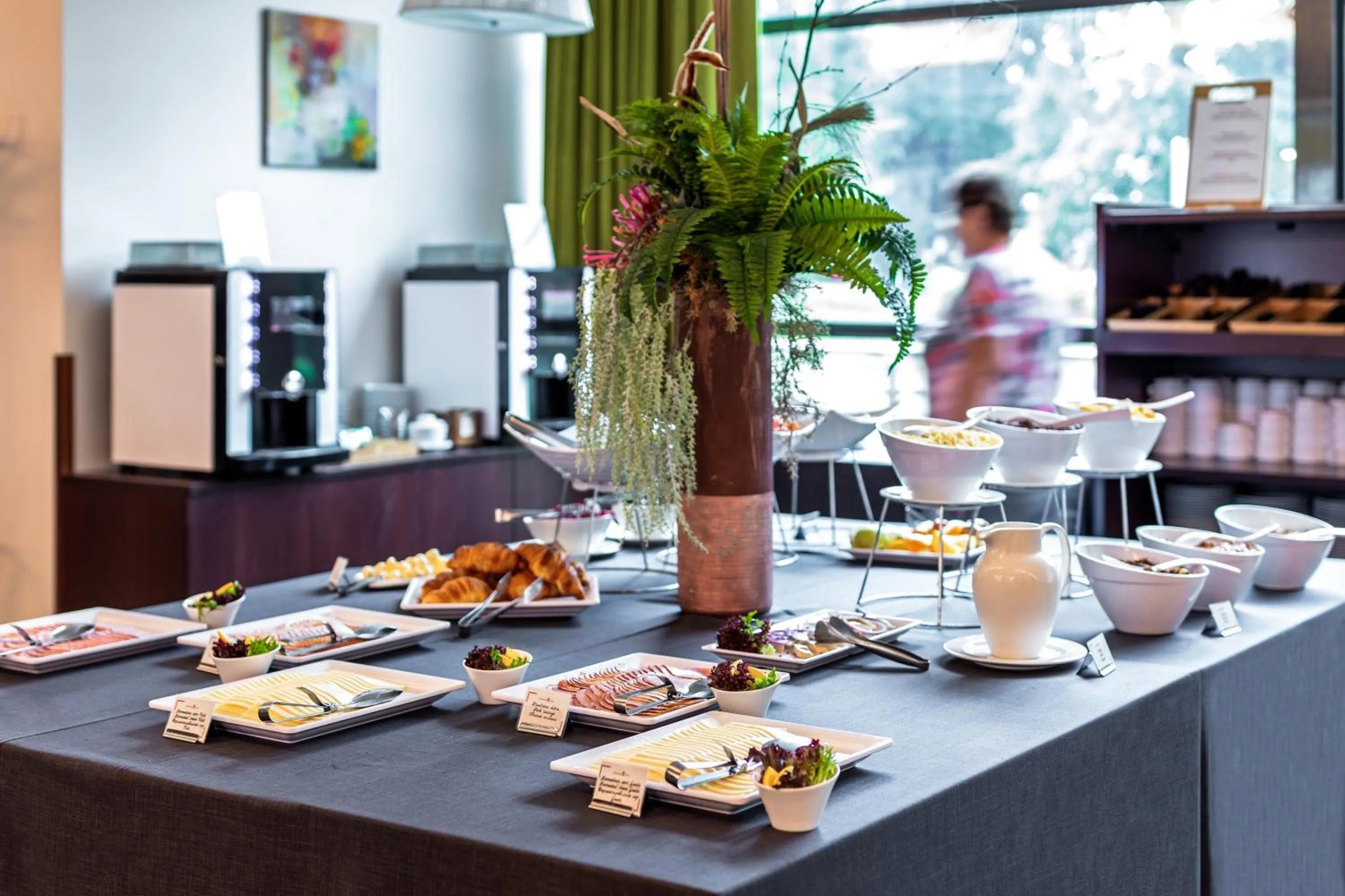 Restaurant/places to eat in Hotel Panorama