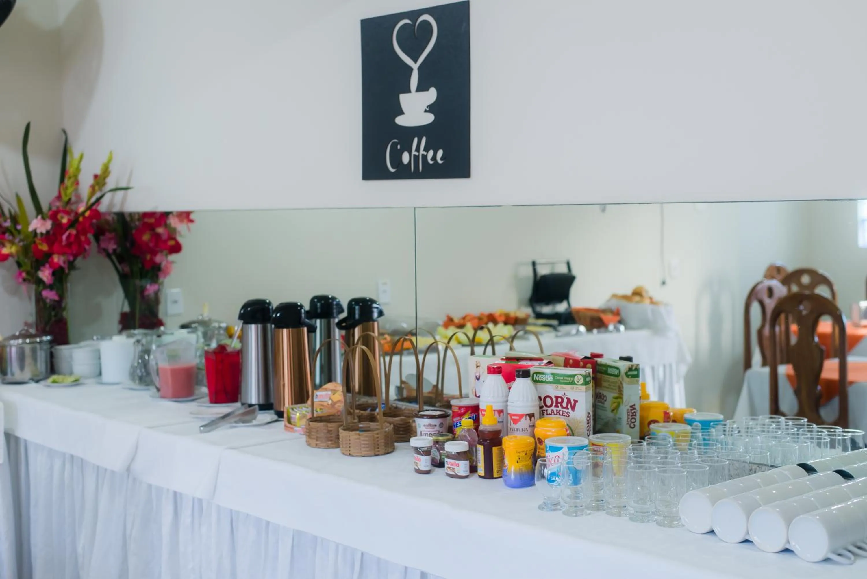 Food and drinks in Pousada Clube Vista do Rio