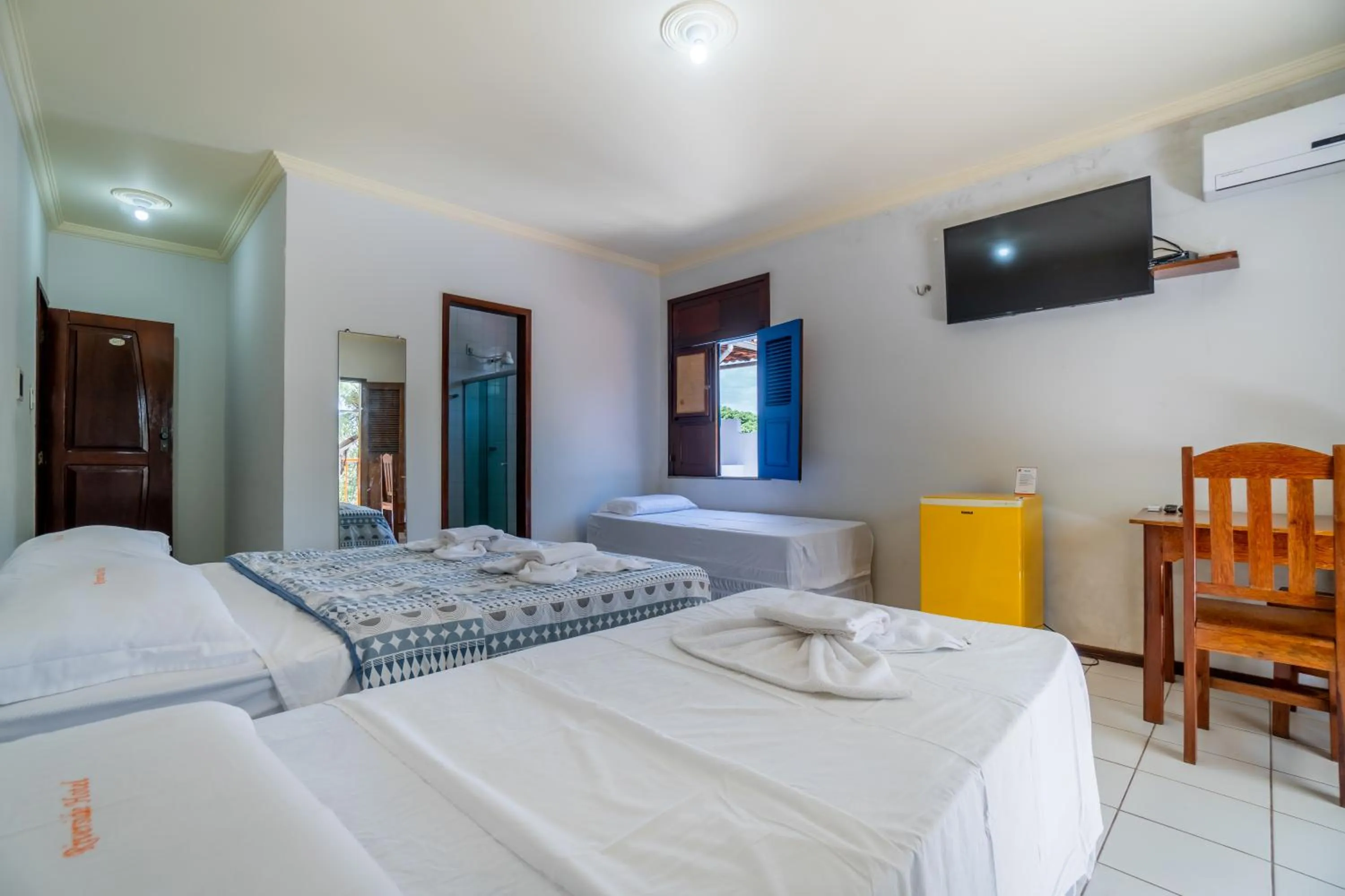 Bedroom, Bed in Pousada Clube Vista do Rio