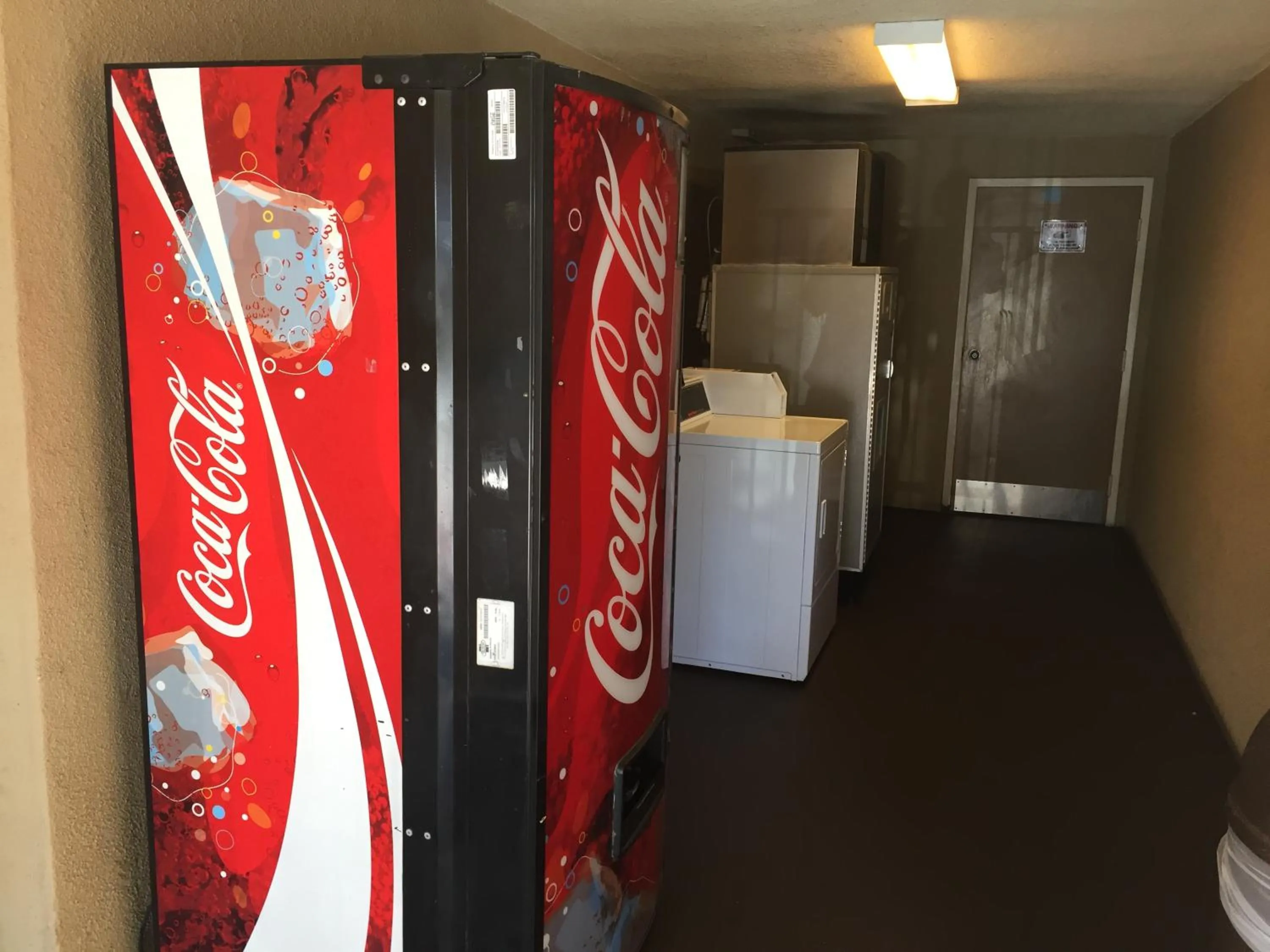 Area and facilities in Chula Vista Inn