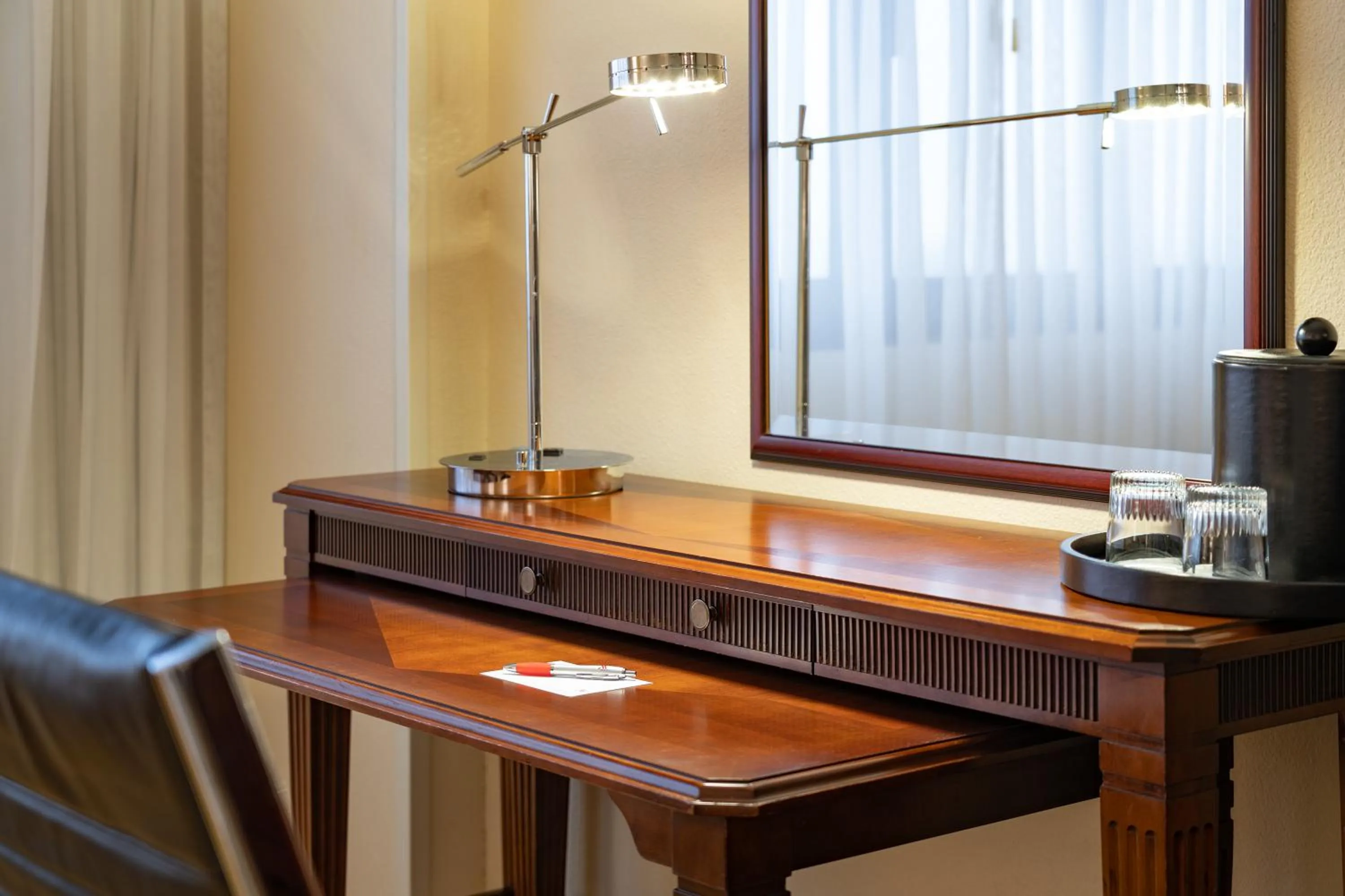 Bedroom in Miami Marriott Dadeland