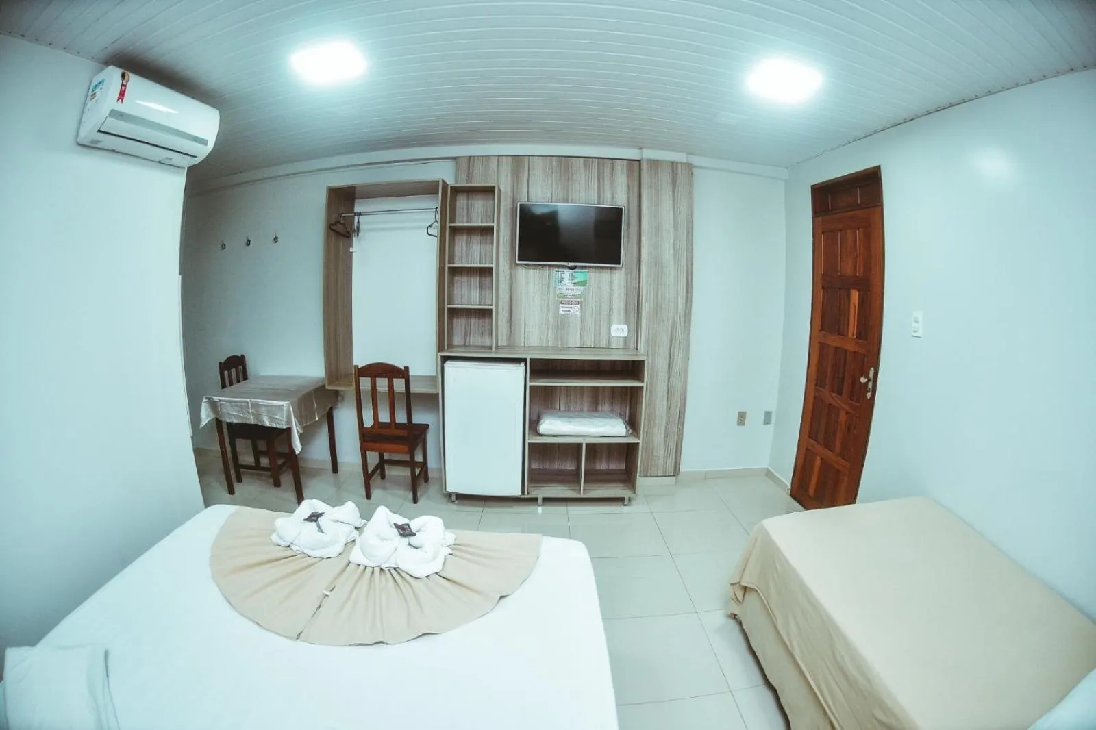 TV and multimedia, Bed in Frota Palace Hotel