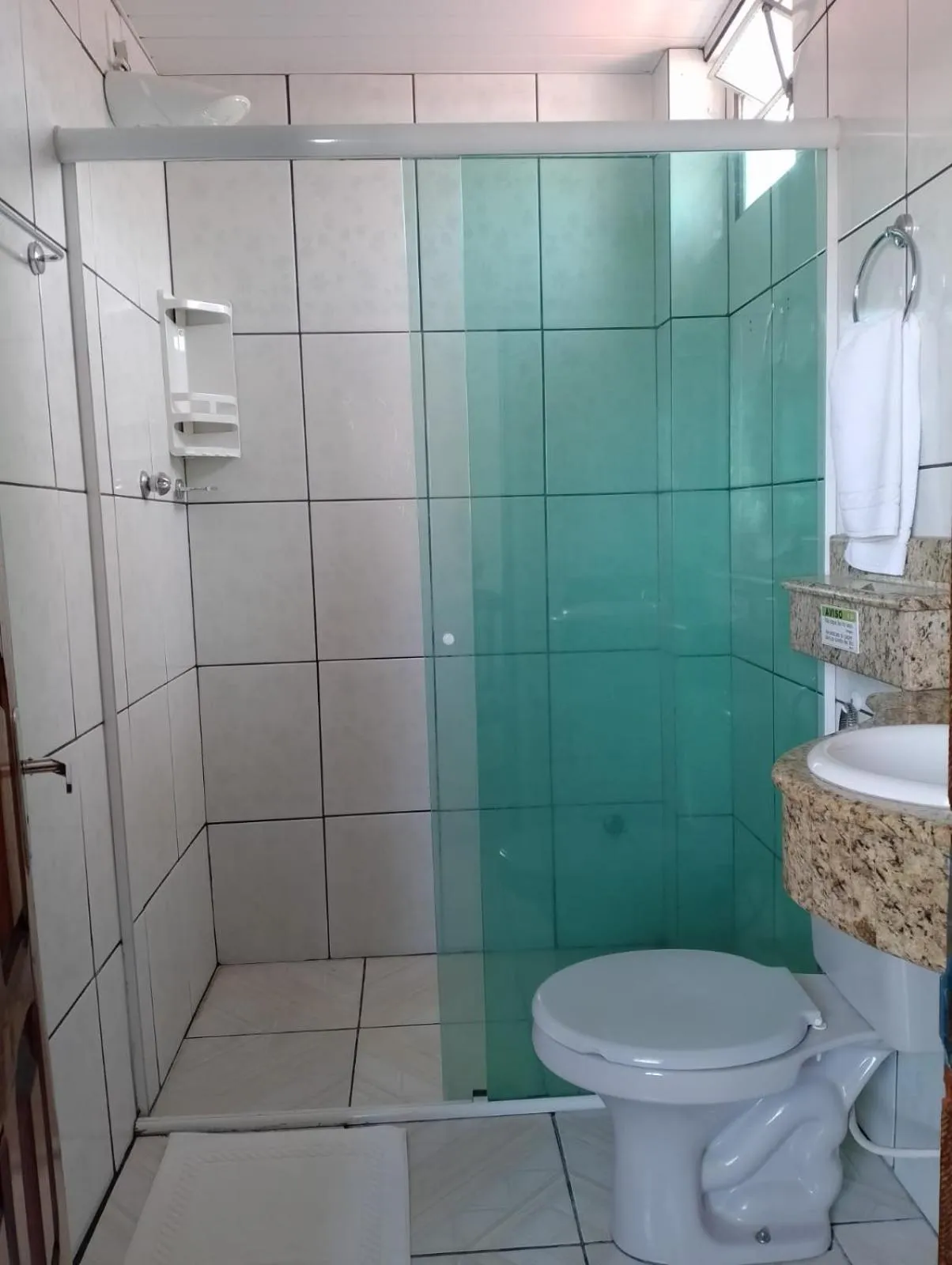 Shower in Frota Palace Hotel