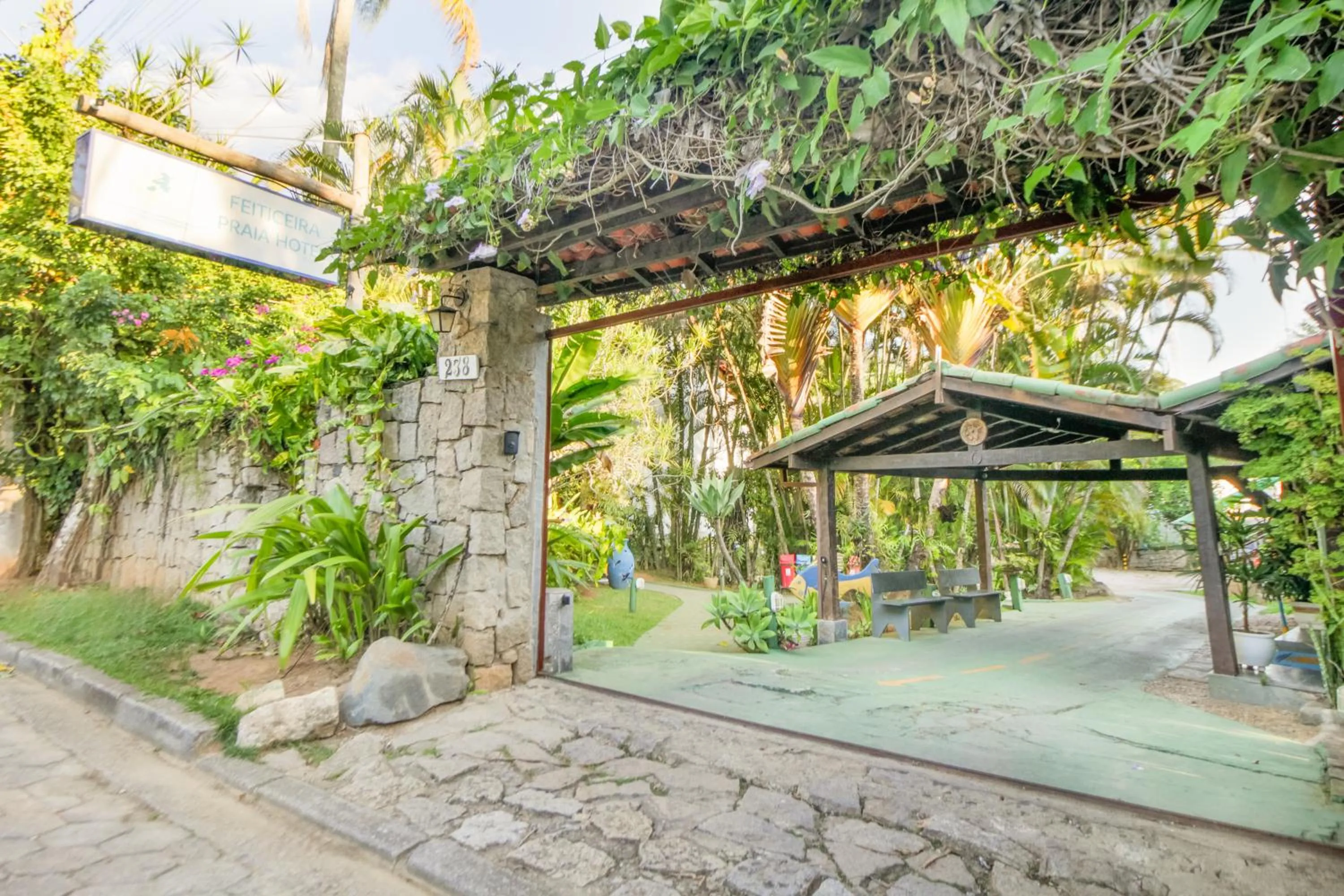 Garden view in VELINN Feiticeira Praia Hotel