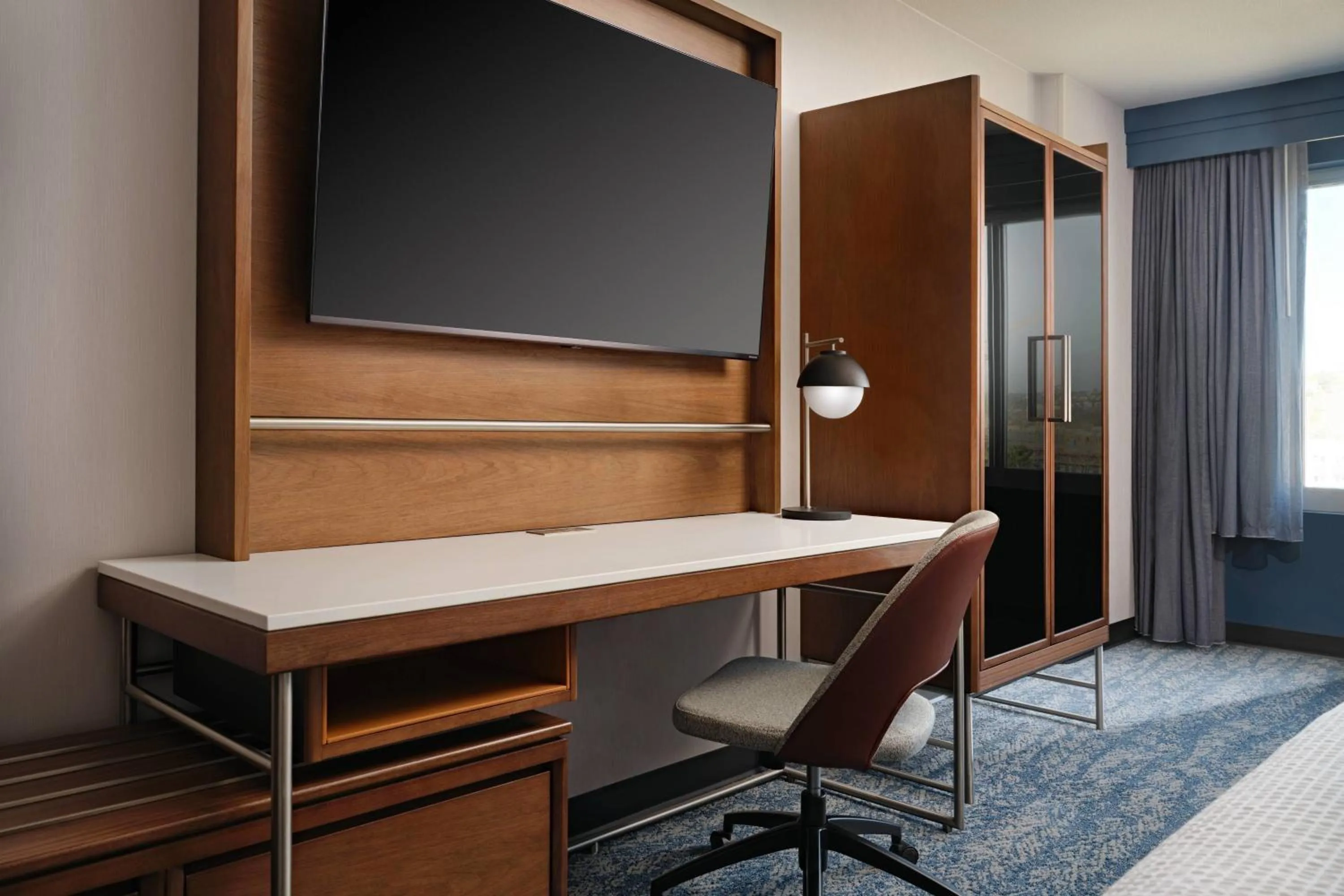 Photo of the whole room in Courtyard by Marriott San Diego Mission Valley/Hotel Circle