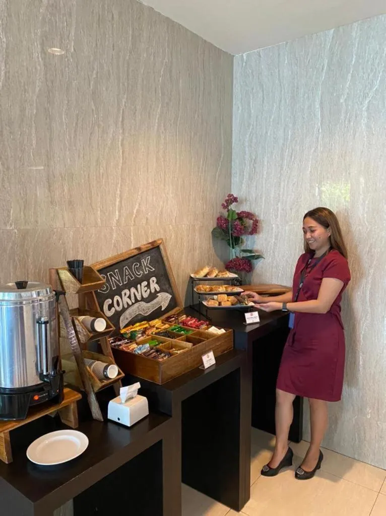 Restaurant/places to eat in News Hotel by Graha Pena Jawa Pos