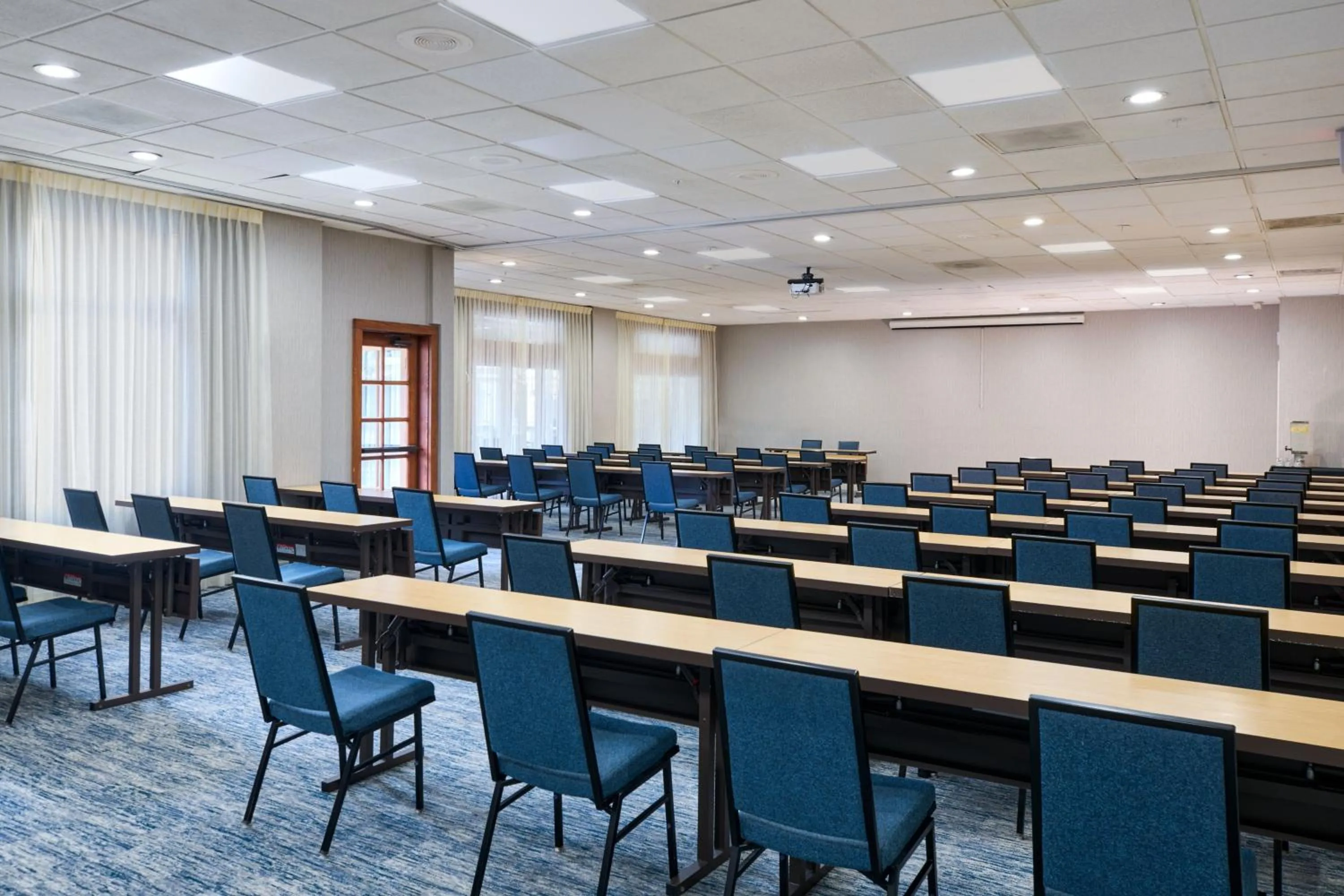 Meeting/conference room in Courtyard San Diego Old Town